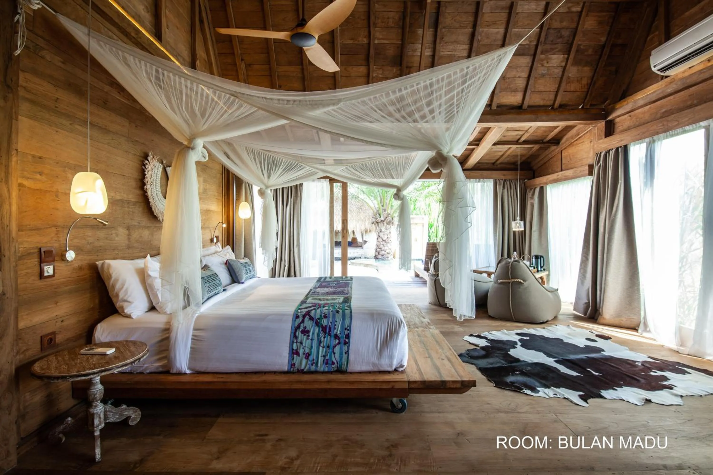 Bedroom, Bed in Blue Karma Dijiwa Ubud