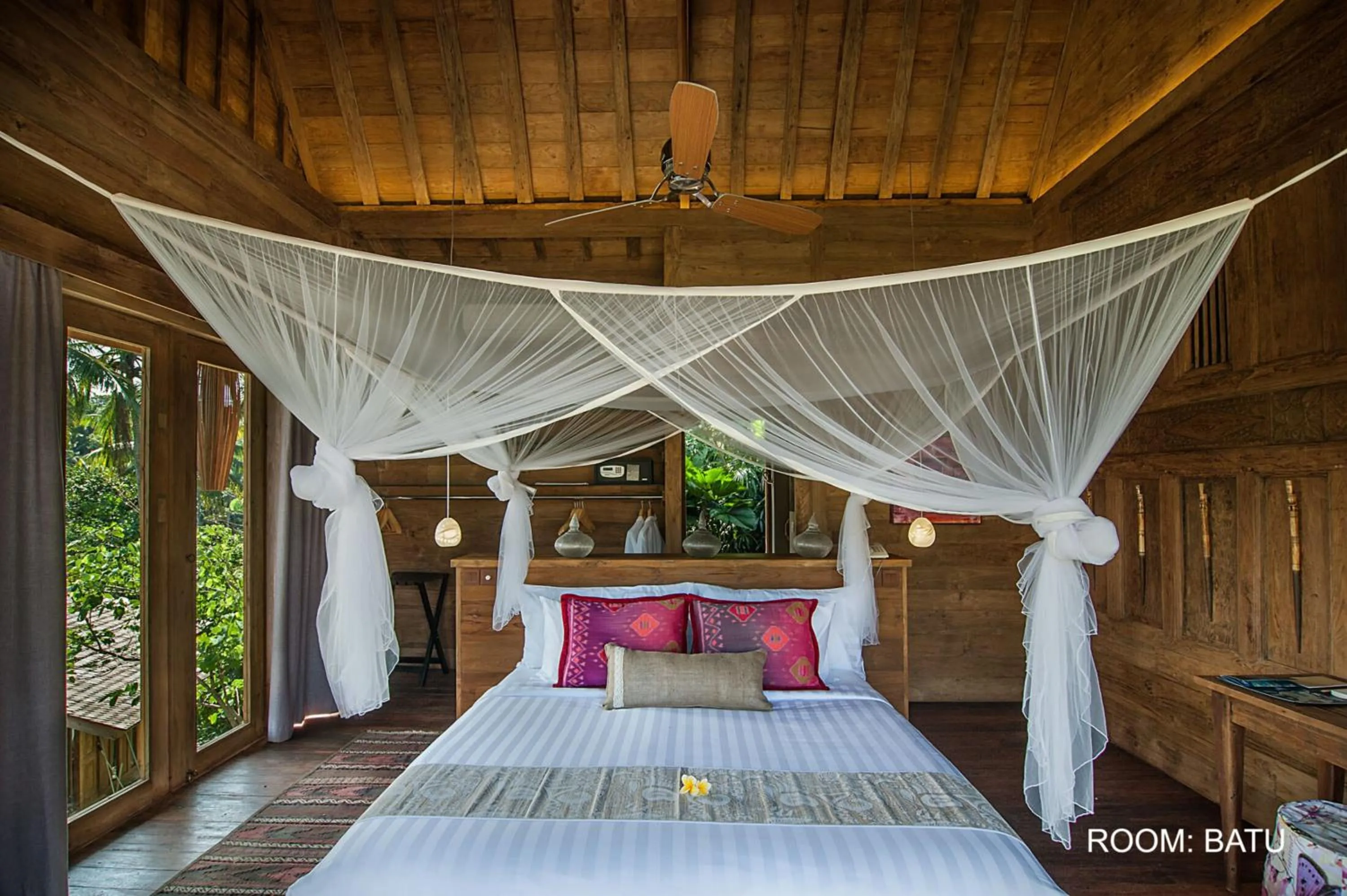Bed in Blue Karma Dijiwa Ubud
