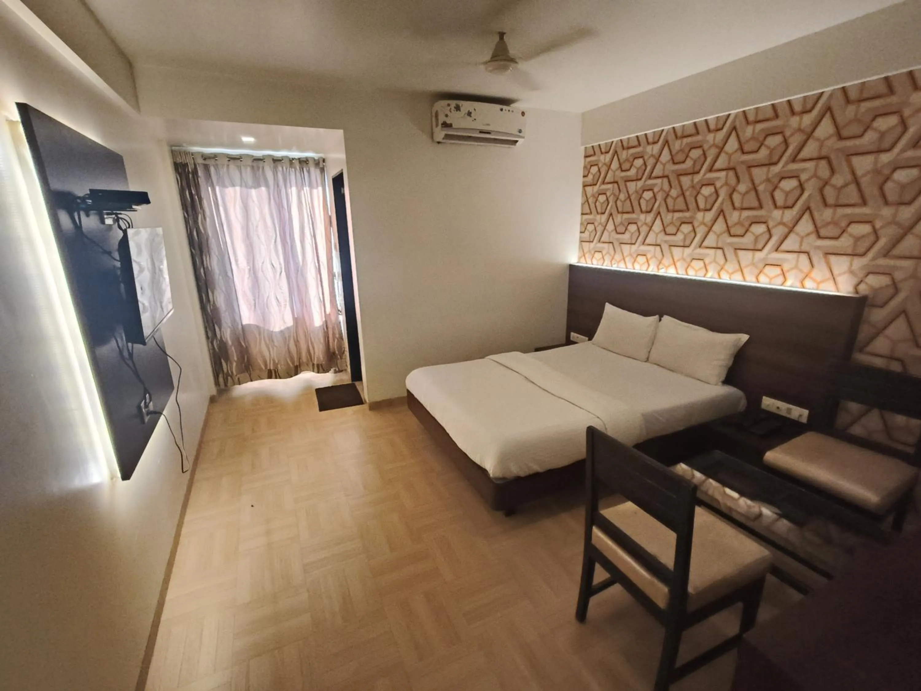 Bed in Hotel Vijay Sagar Dombivali