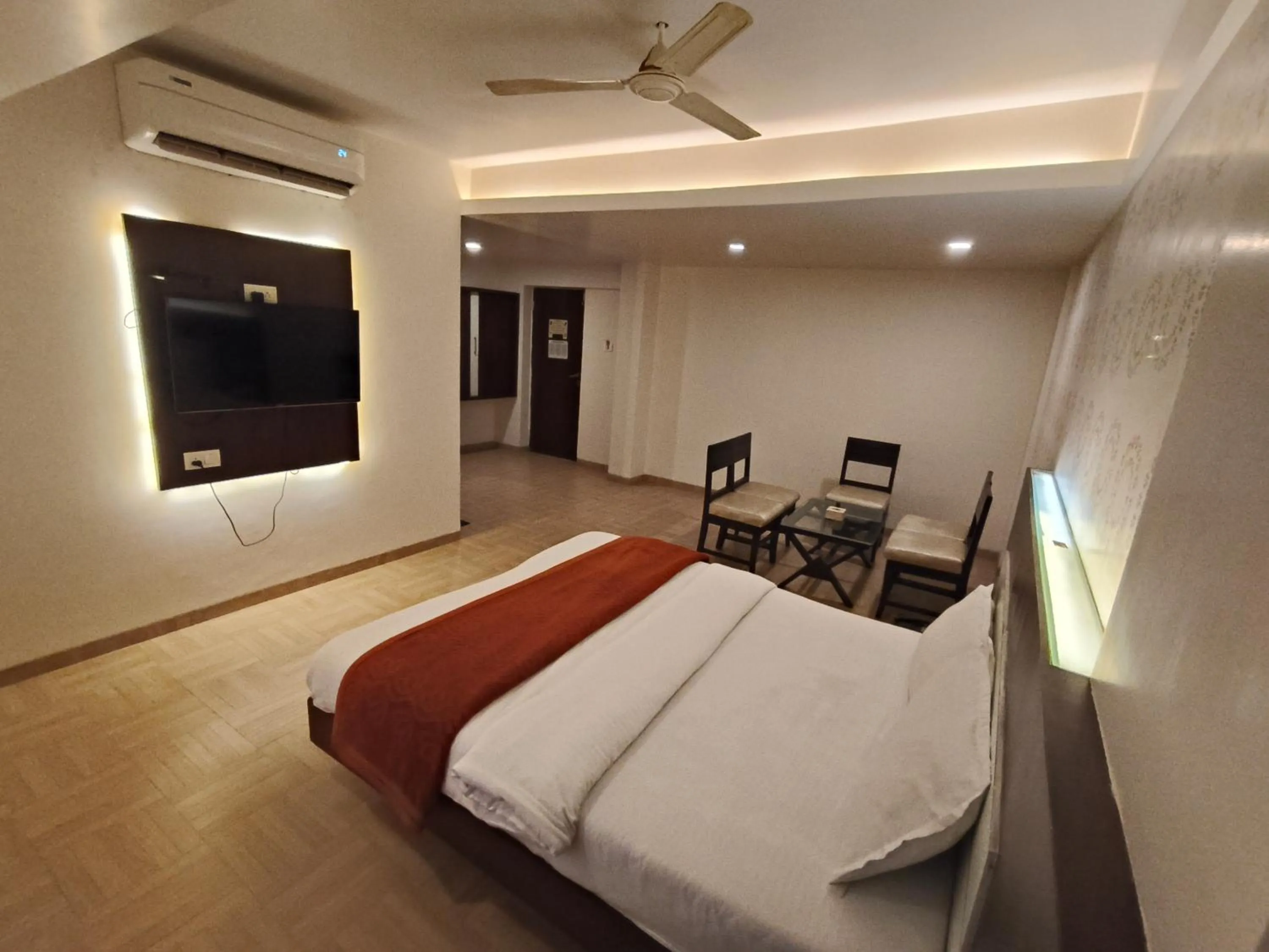 Bed in Hotel Vijay Sagar Dombivali