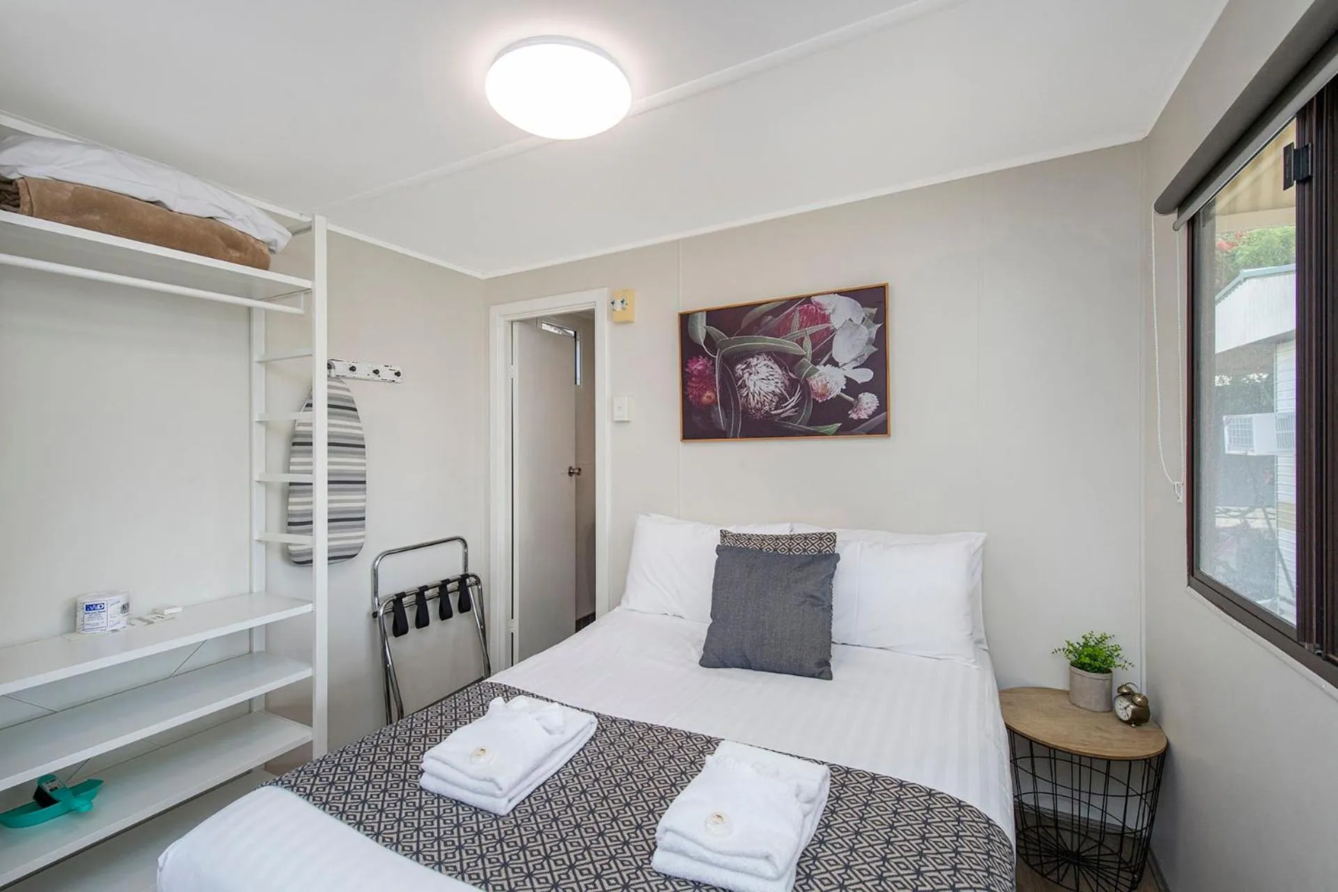 Bed in Banksia Tourist Park