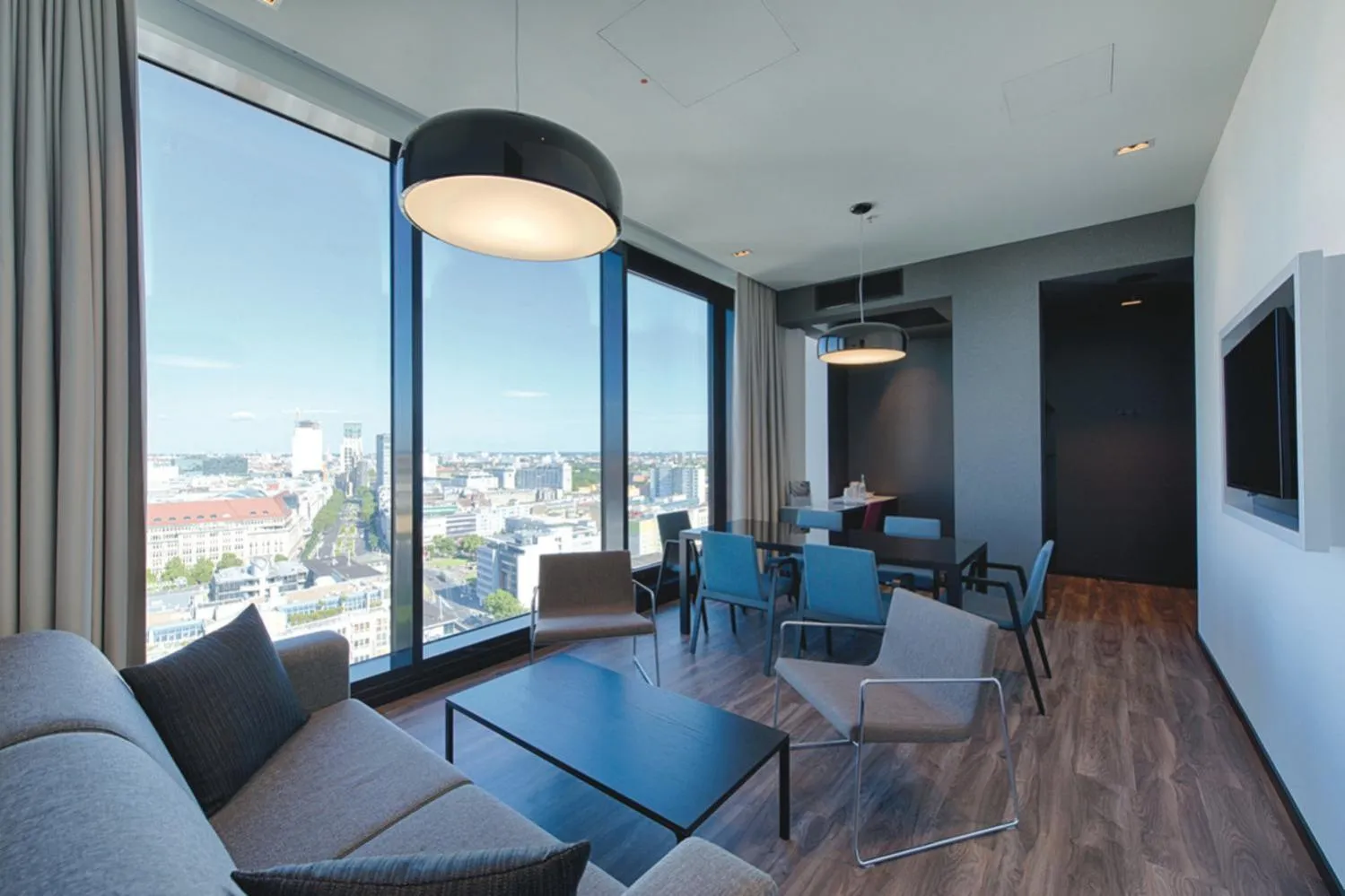 Seating area in Riu Plaza Berlin