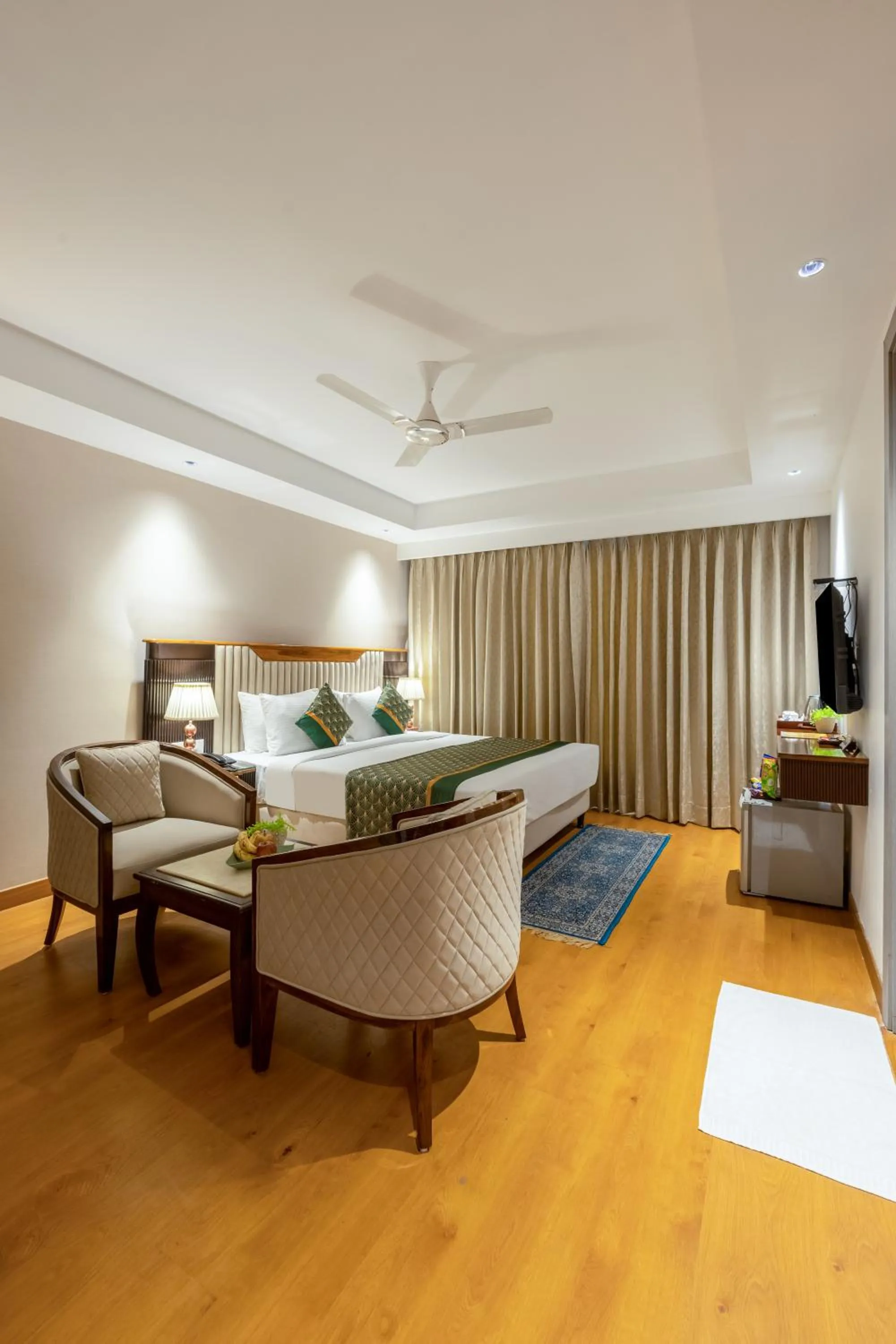 Bed in Arch The Lohias