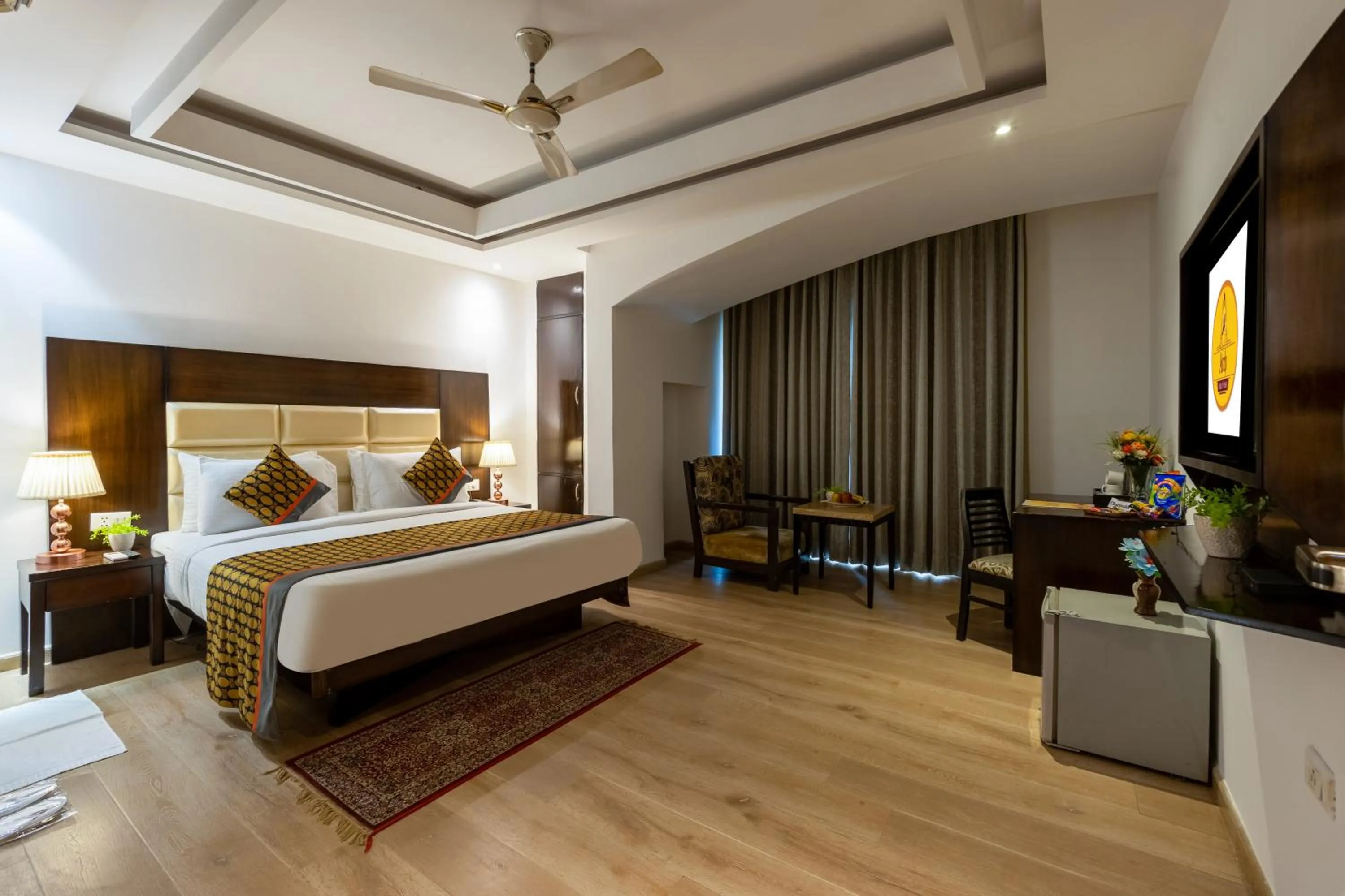 Bed in Arch The Lohias