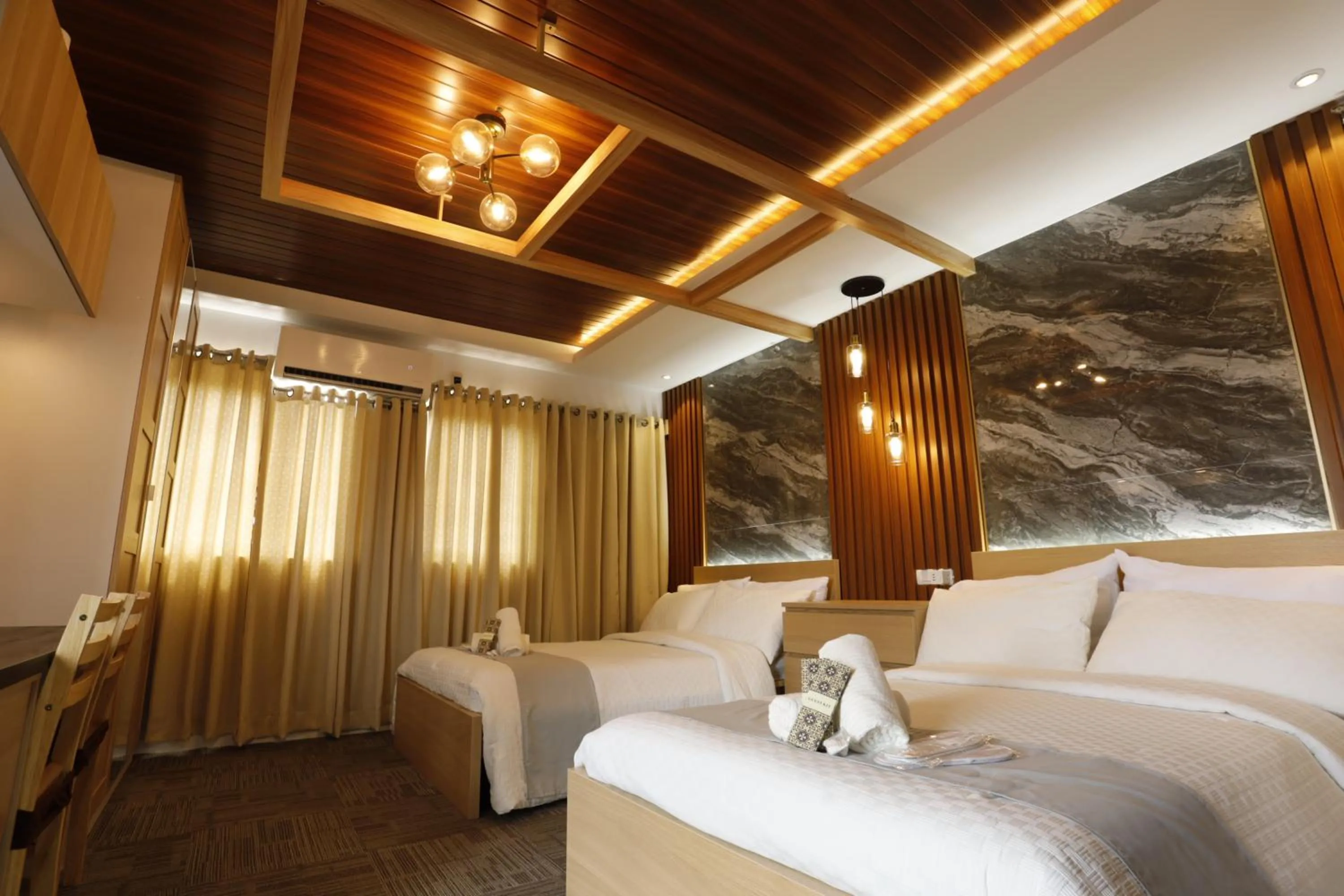 La Joya Suite