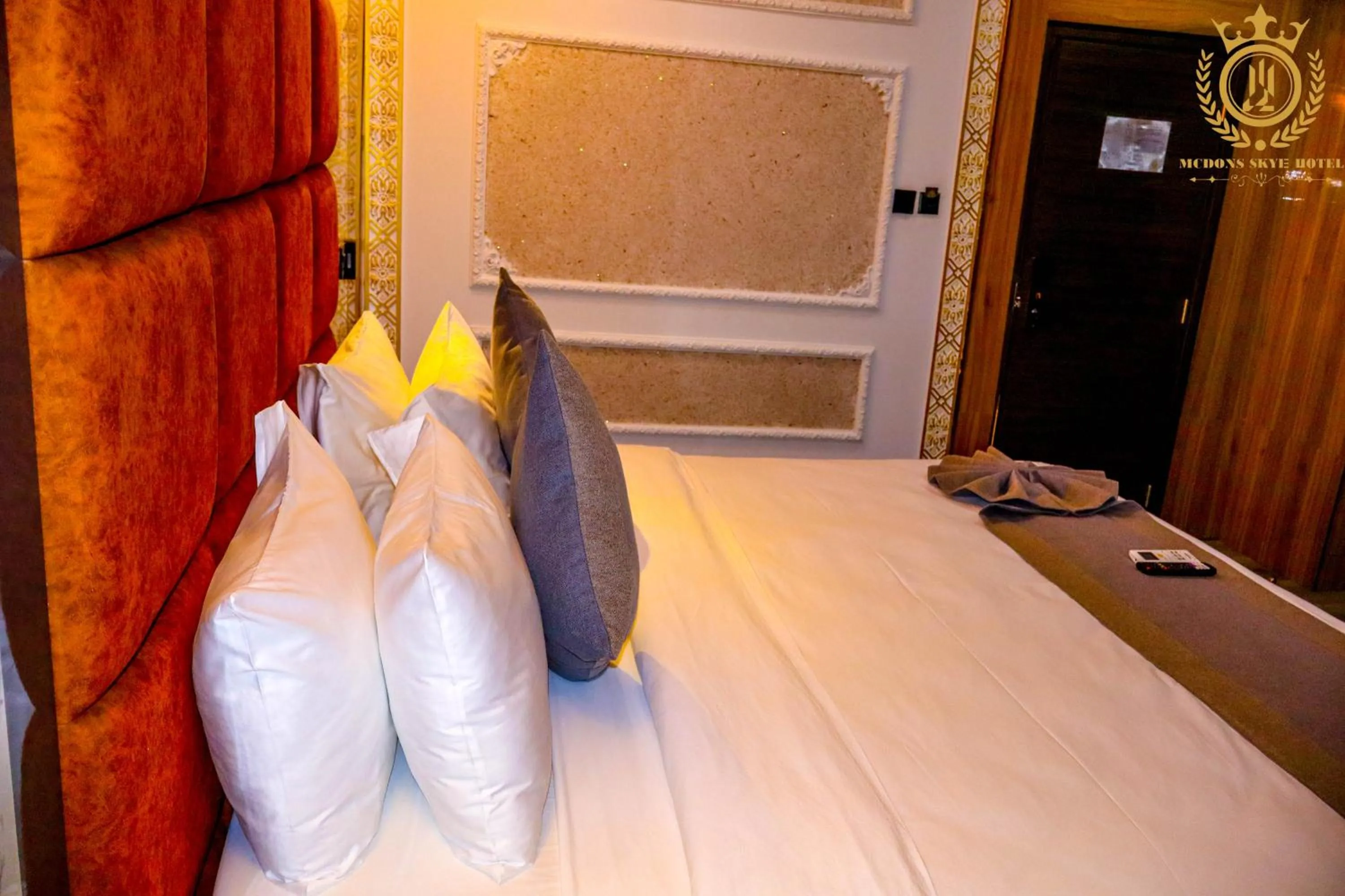 Bed in Mcdons Skye Hotel