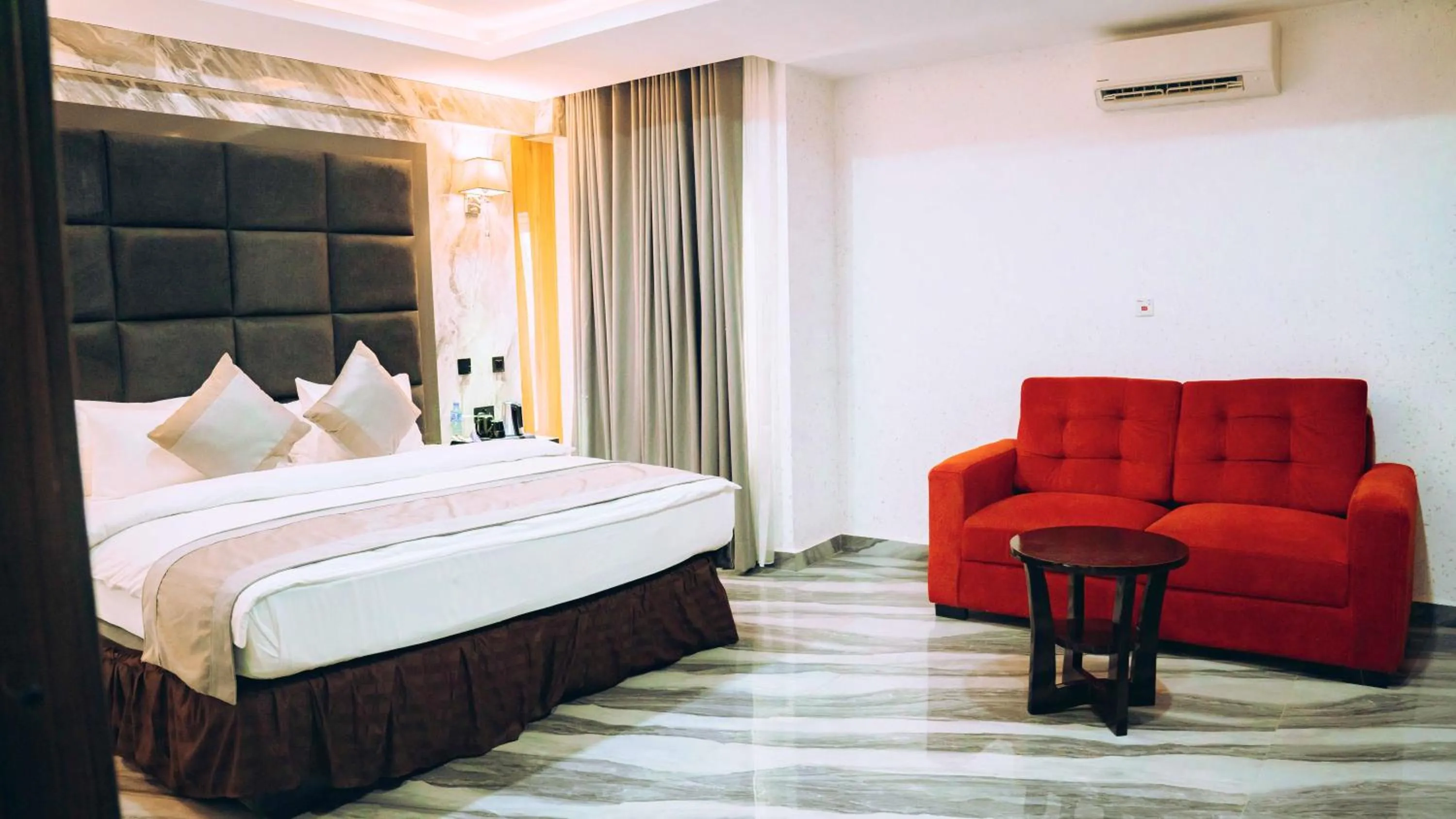 Bed in Mcdons Skye Hotel