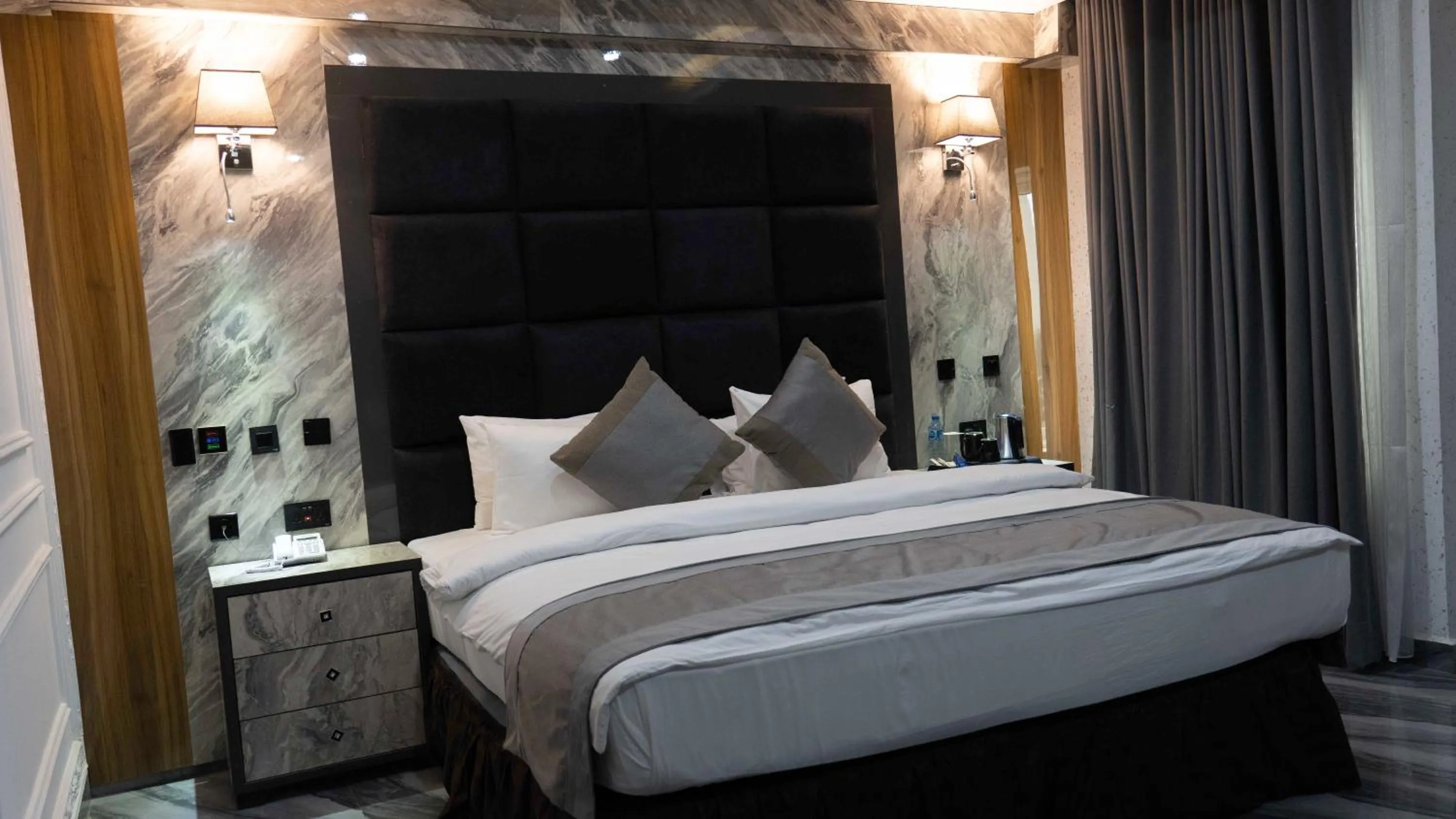 Bed in Mcdons Skye Hotel