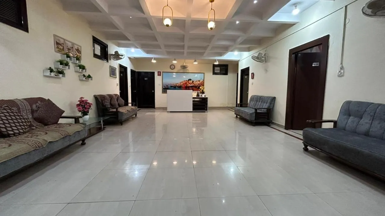 Lobby or reception in Hotel Sahu Near Kashi Vishwanath Temple Gate