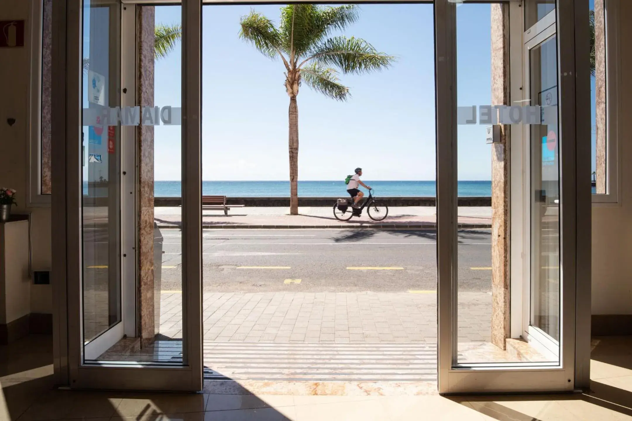 Lobby or reception in Checkin Diamar Lobby or reception in Checkin Diamar