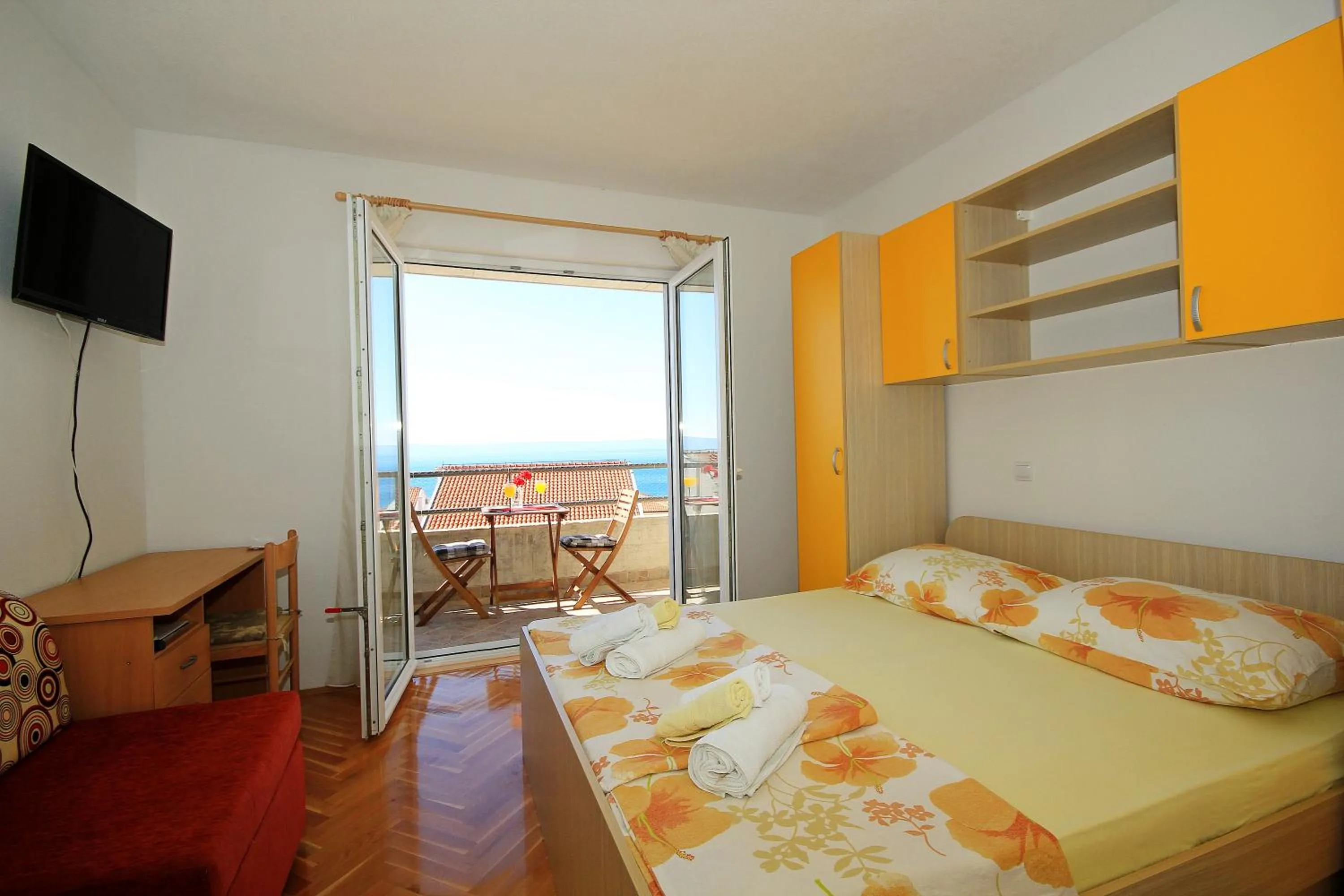 Balcony/Terrace, Bed in Apartments Adriatika