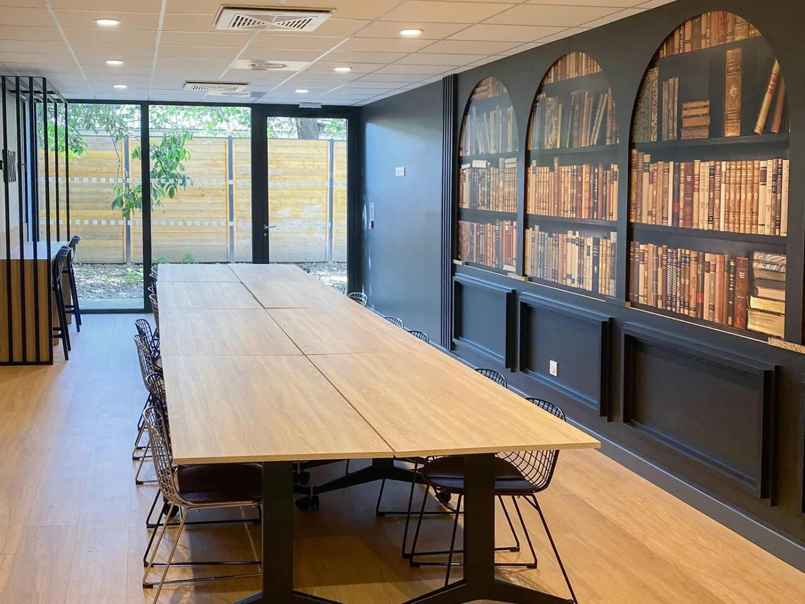 Meeting/conference room in Nemea Appart Hotel Coeur Europe Strasbourg Illkirch