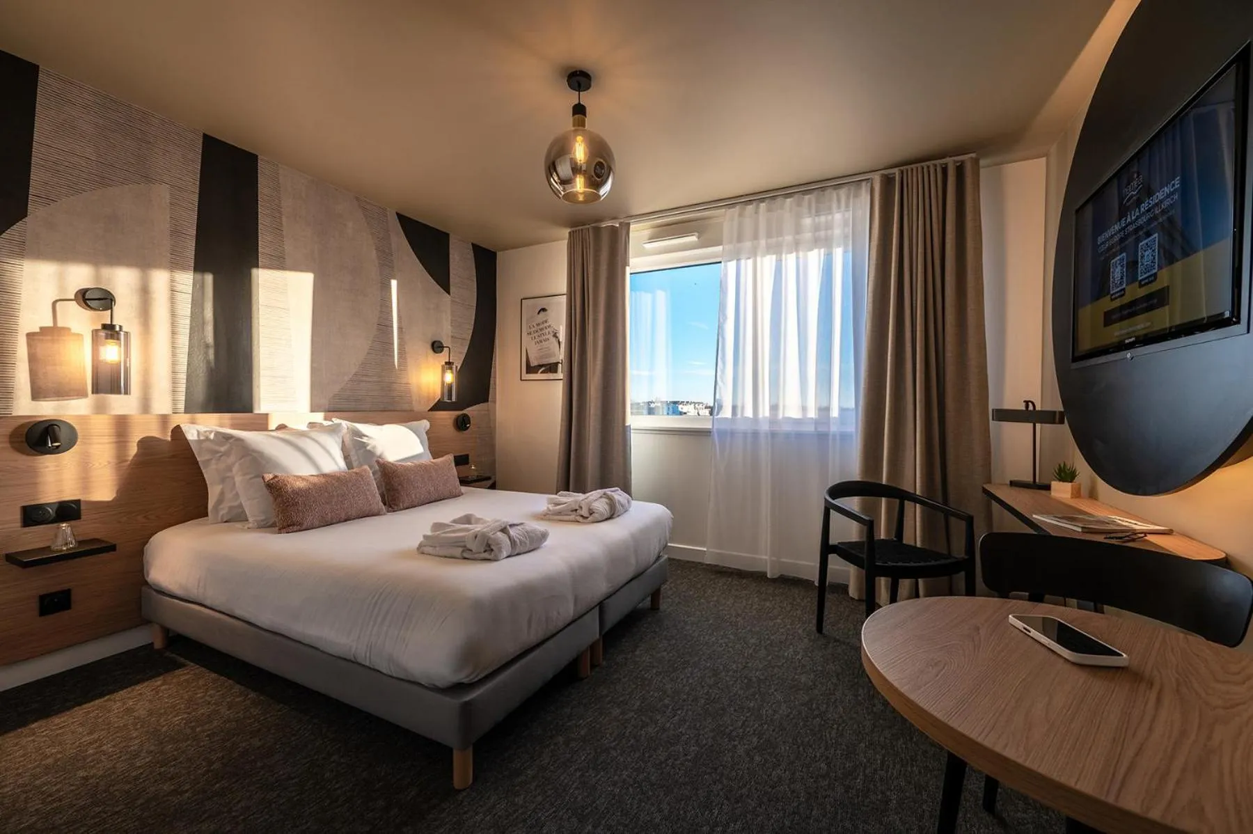 Bed in Nemea Appart Hotel Coeur Europe Strasbourg Illkirch