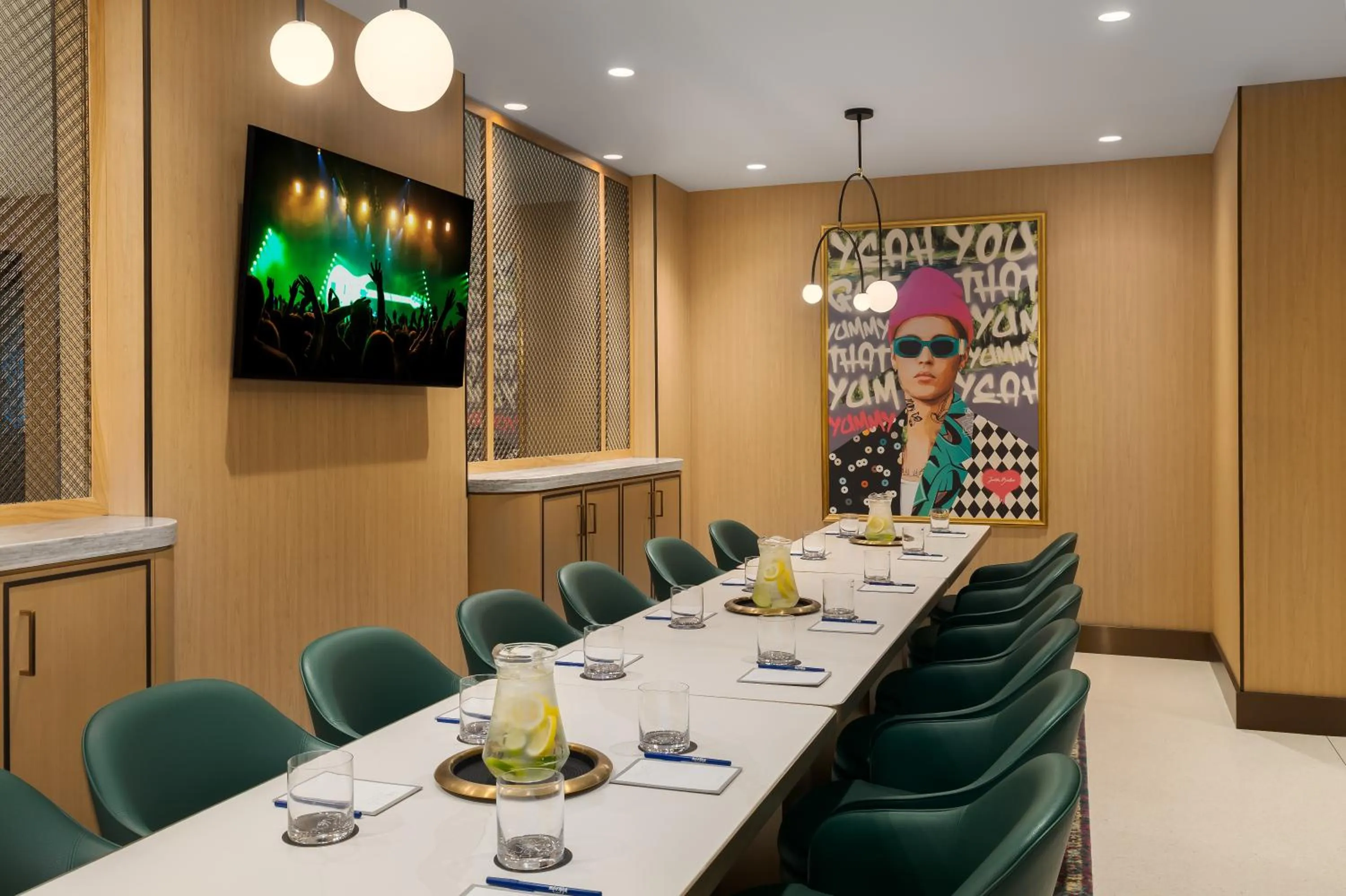 Dining area in Hard Rock Hotel London Ontario