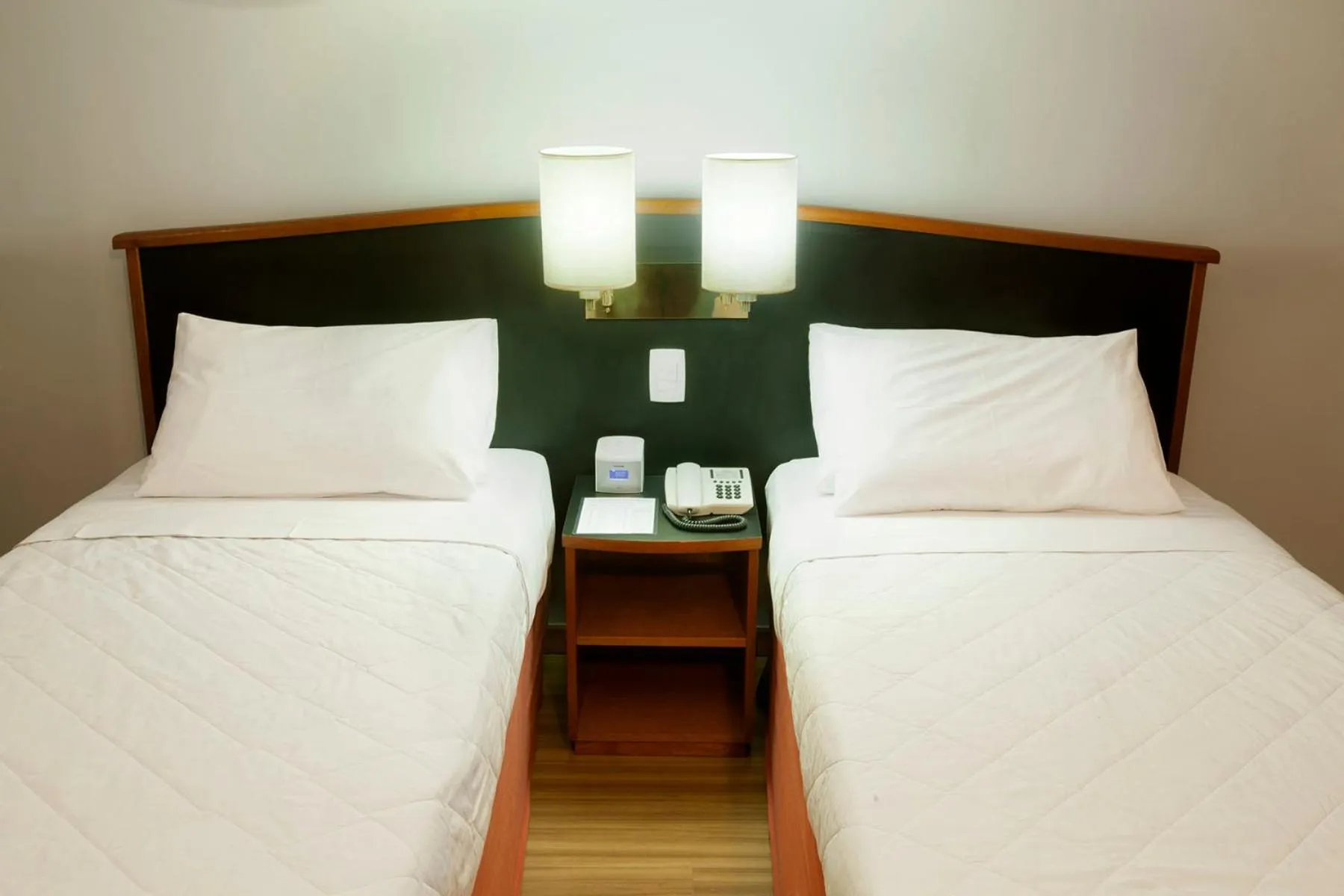 Property building, Bed in Hotel Moncloa