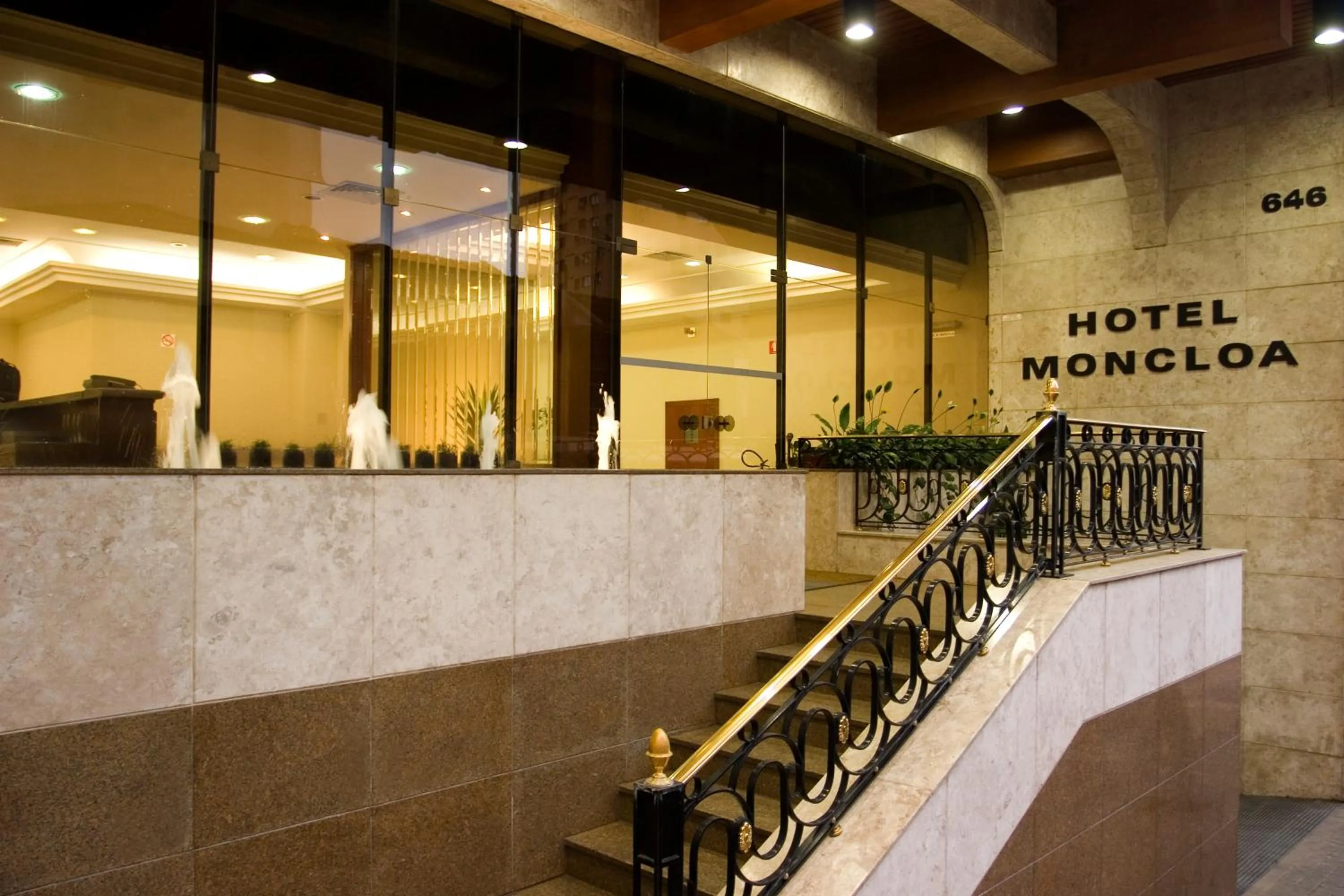 Property building in Hotel Moncloa