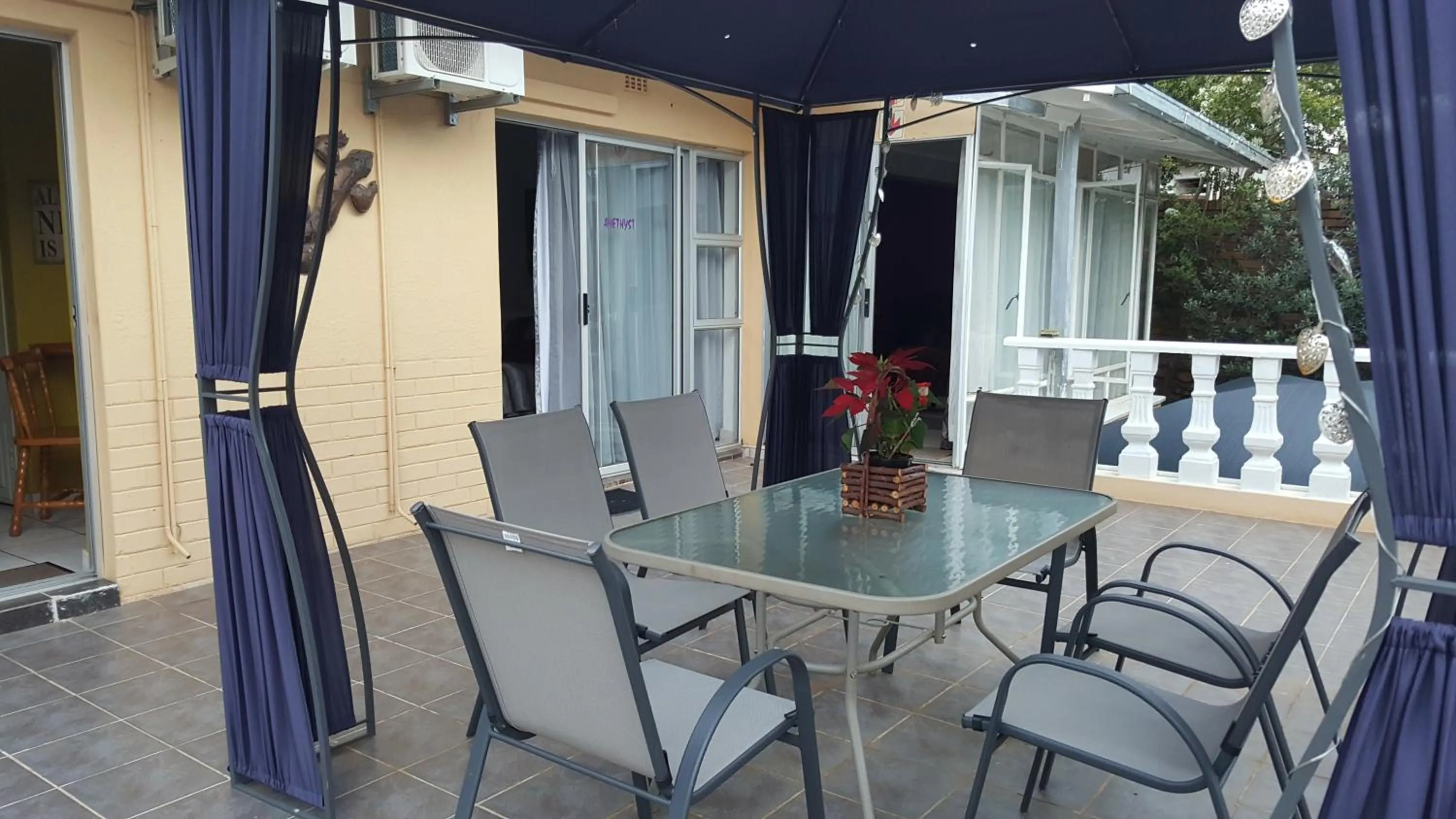 Balcony/Terrace in Gemstone Guest House