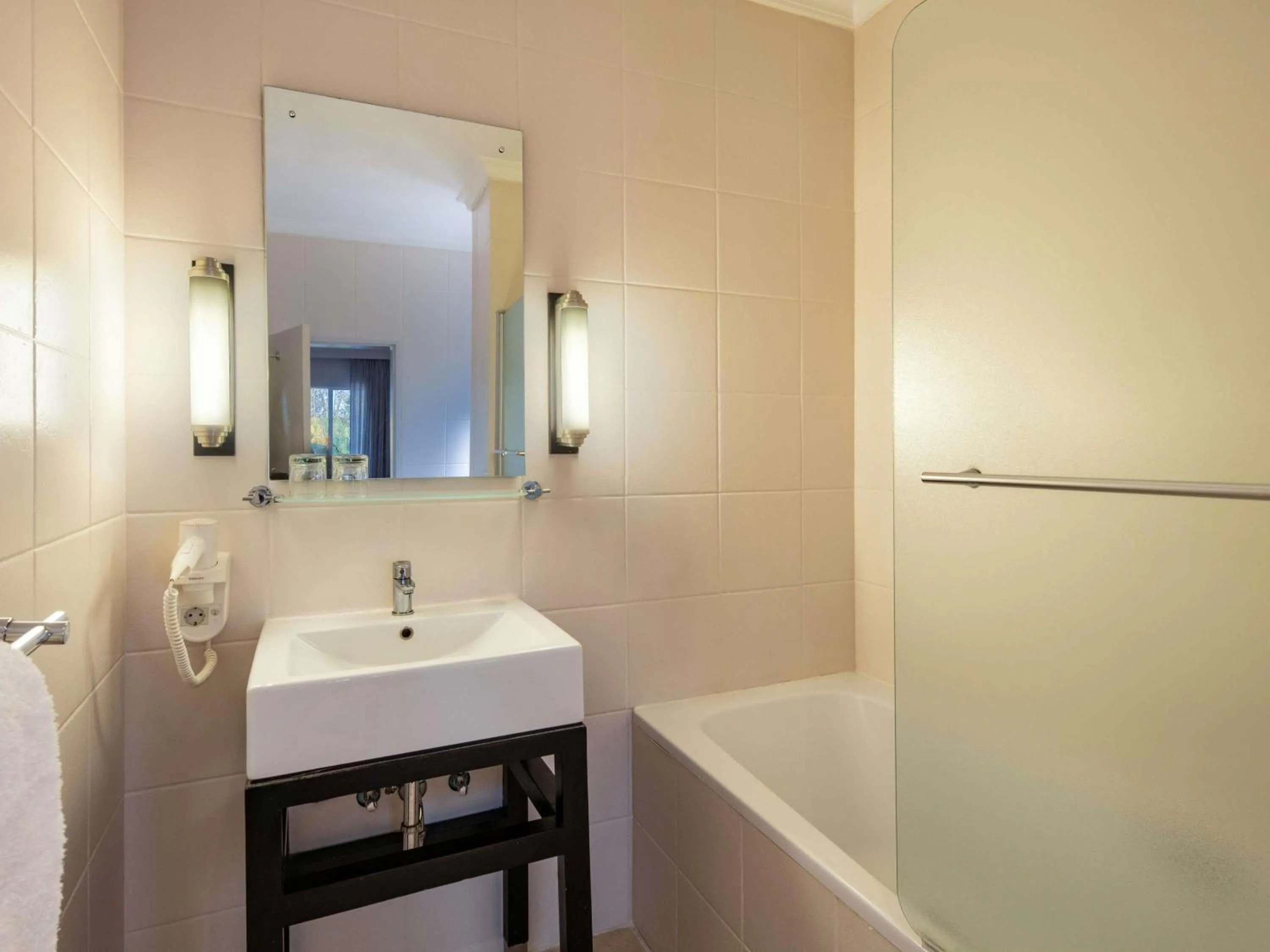 Bedroom in Mercure Hotel Windhoek