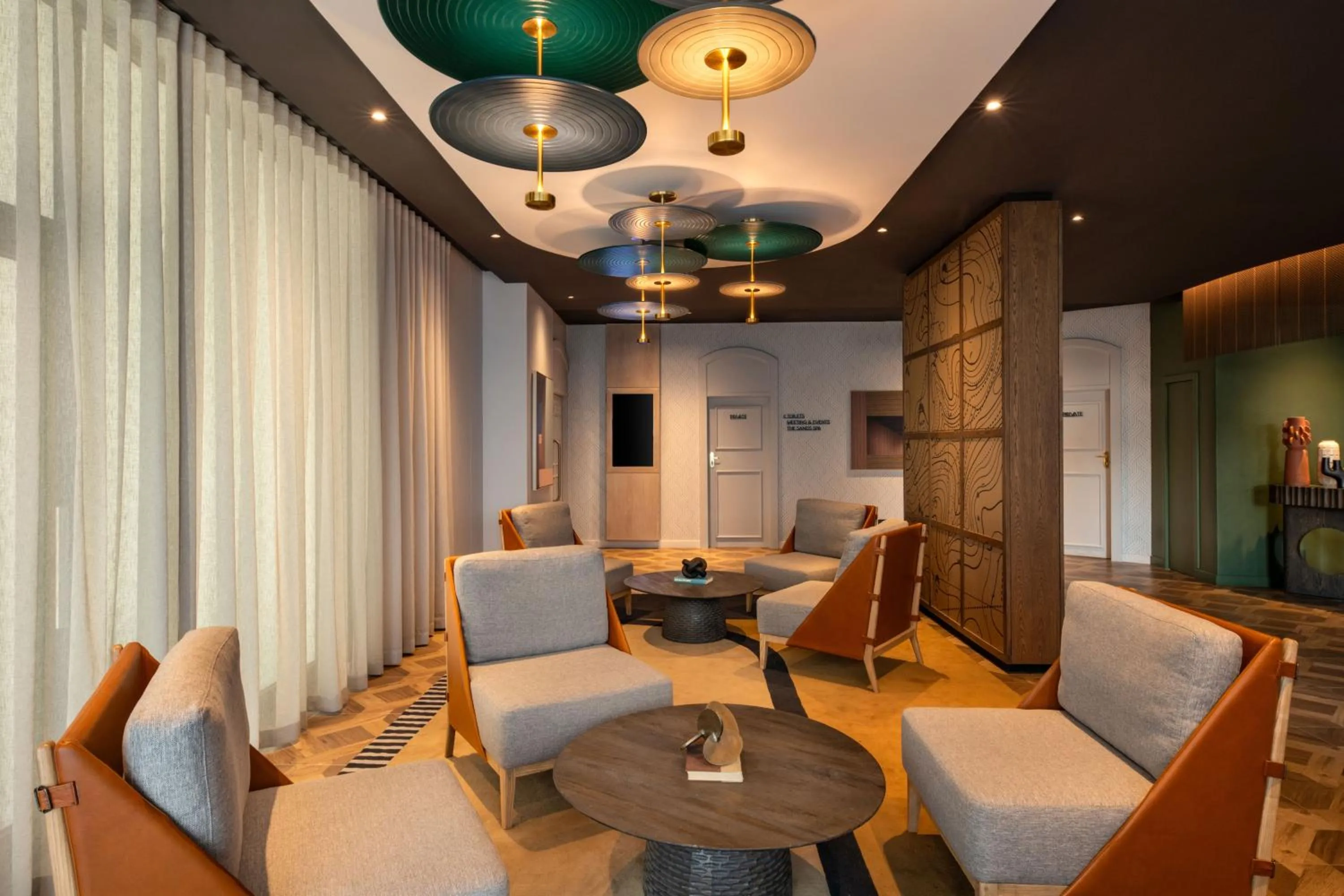 Lobby or reception in Mövenpick Hotel Windhoek