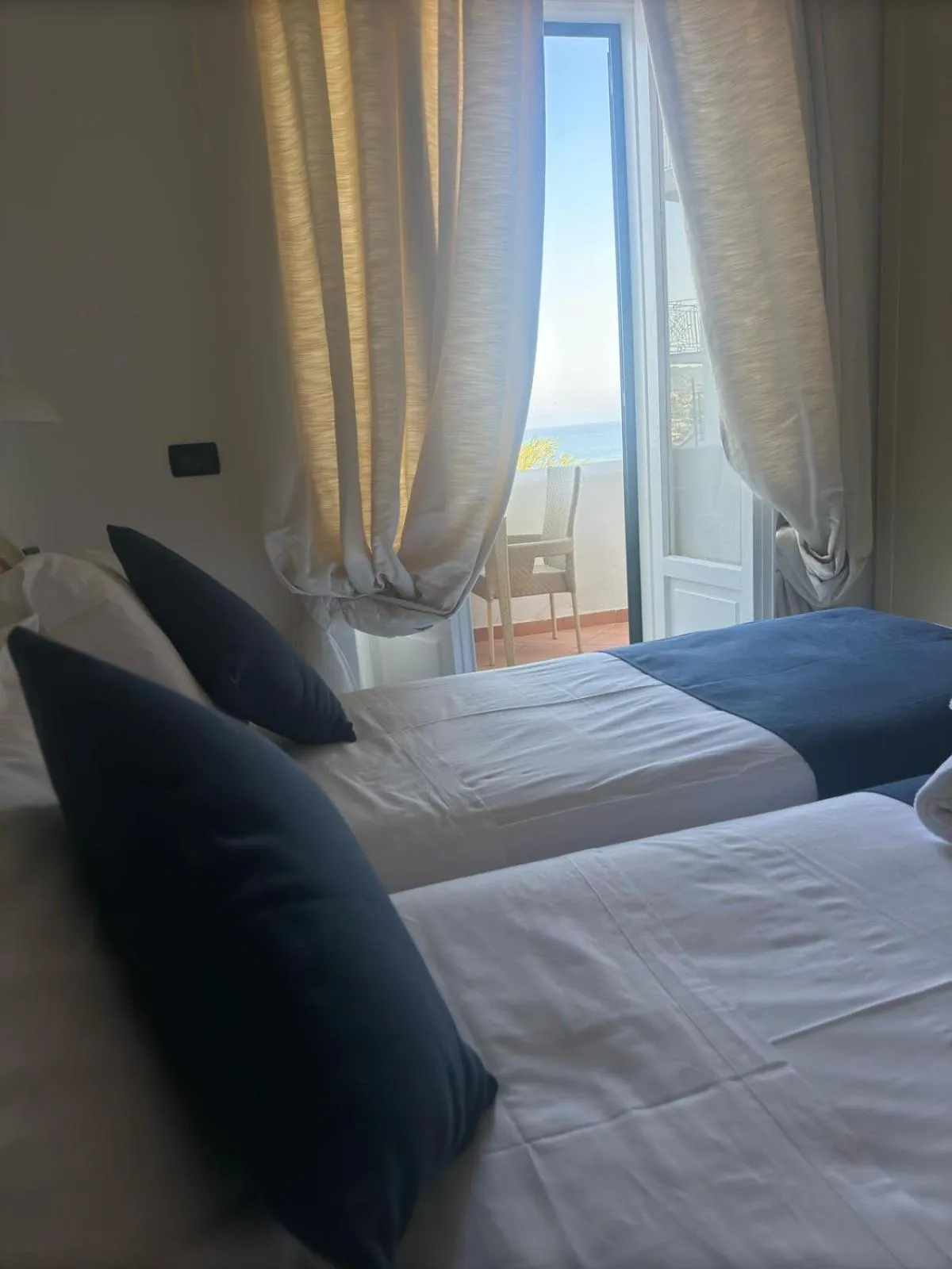 Bed in Hotel Albatros