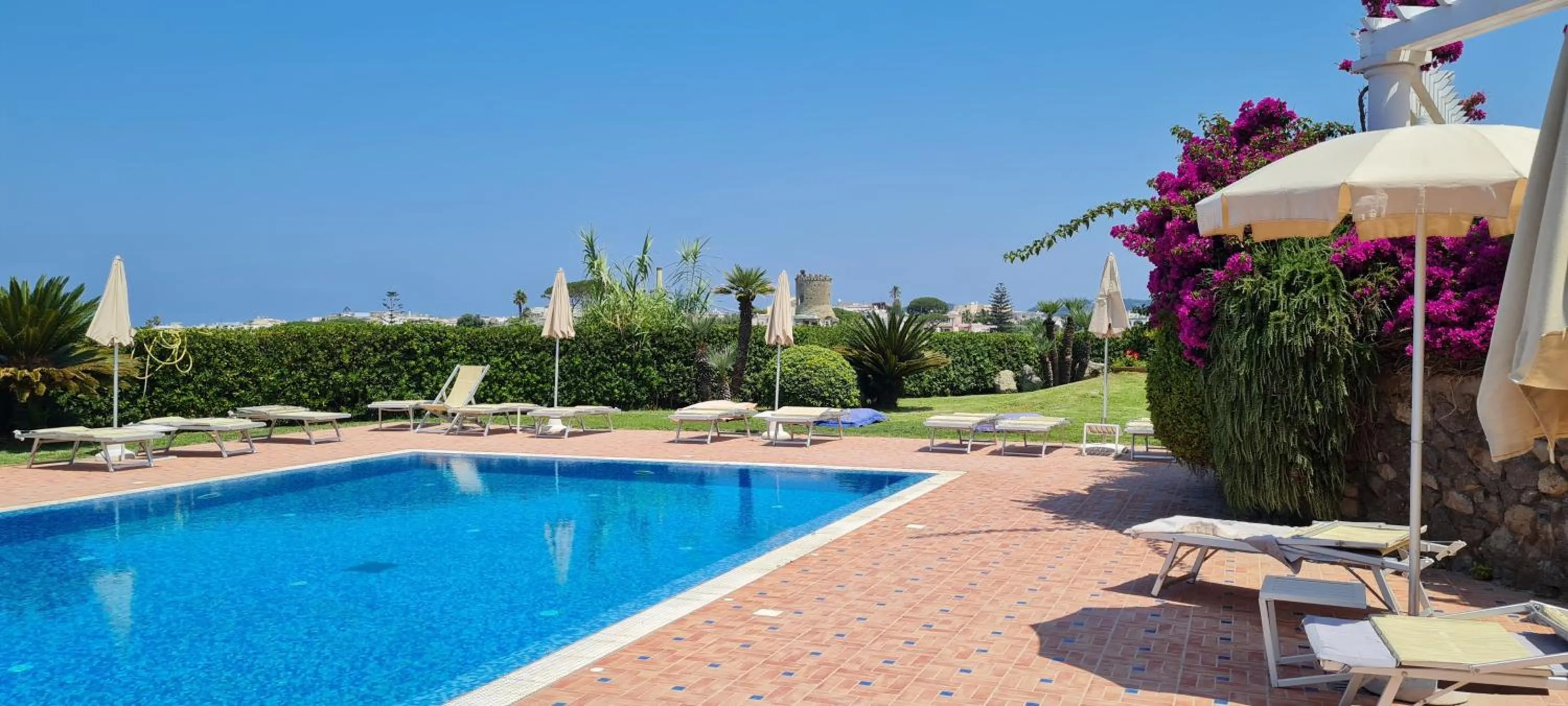 Swimming pool in Hotel Albatros