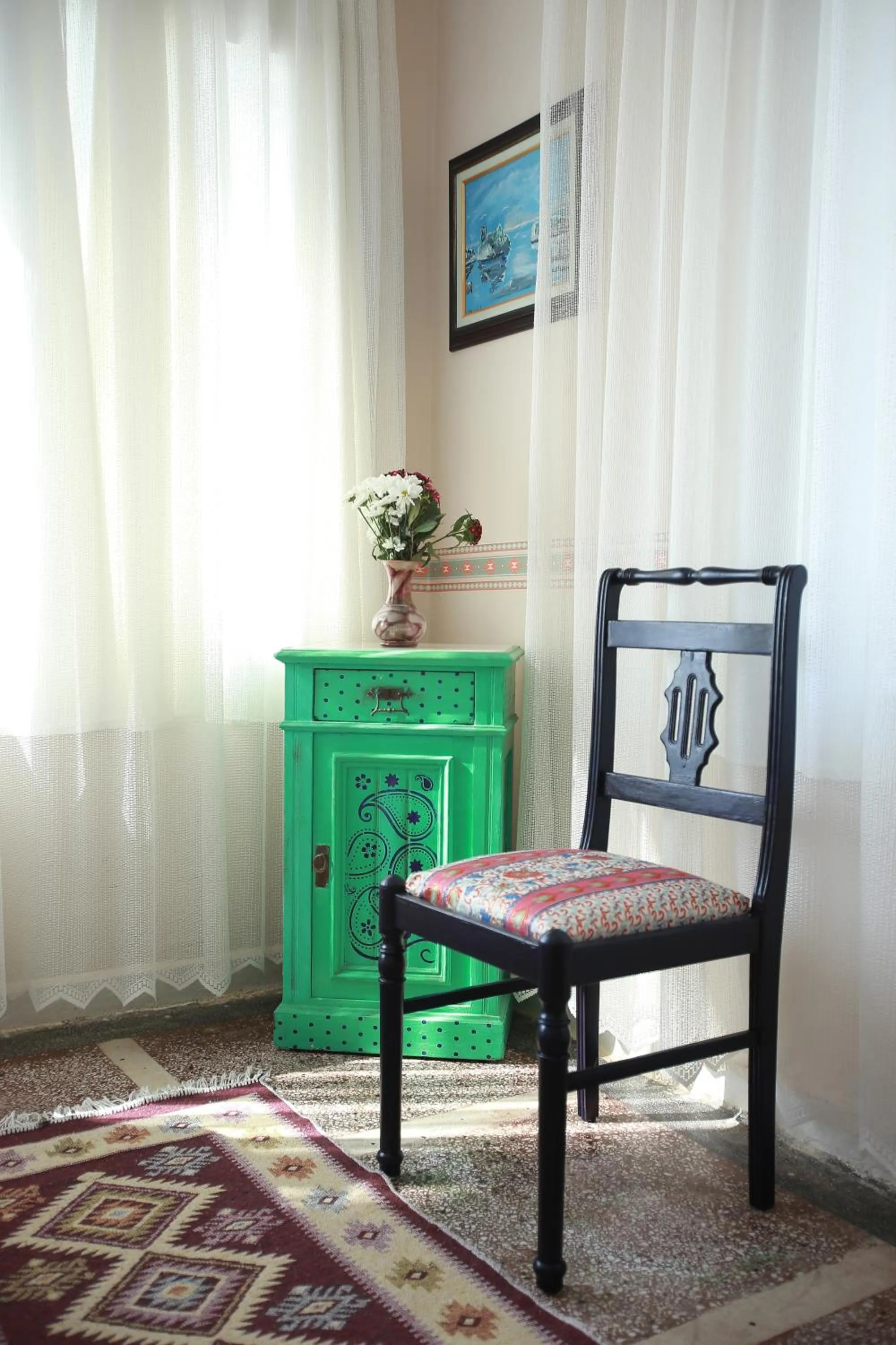 Living room in Tunc Hotel