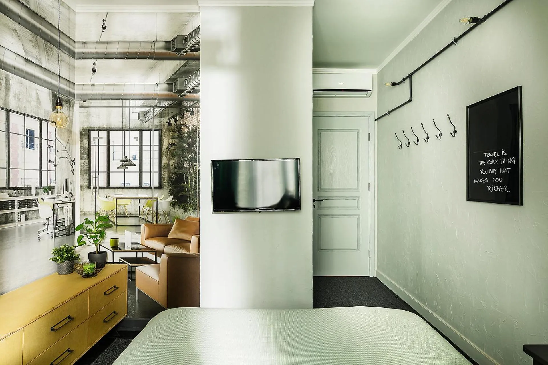 5 Vintage Guest House