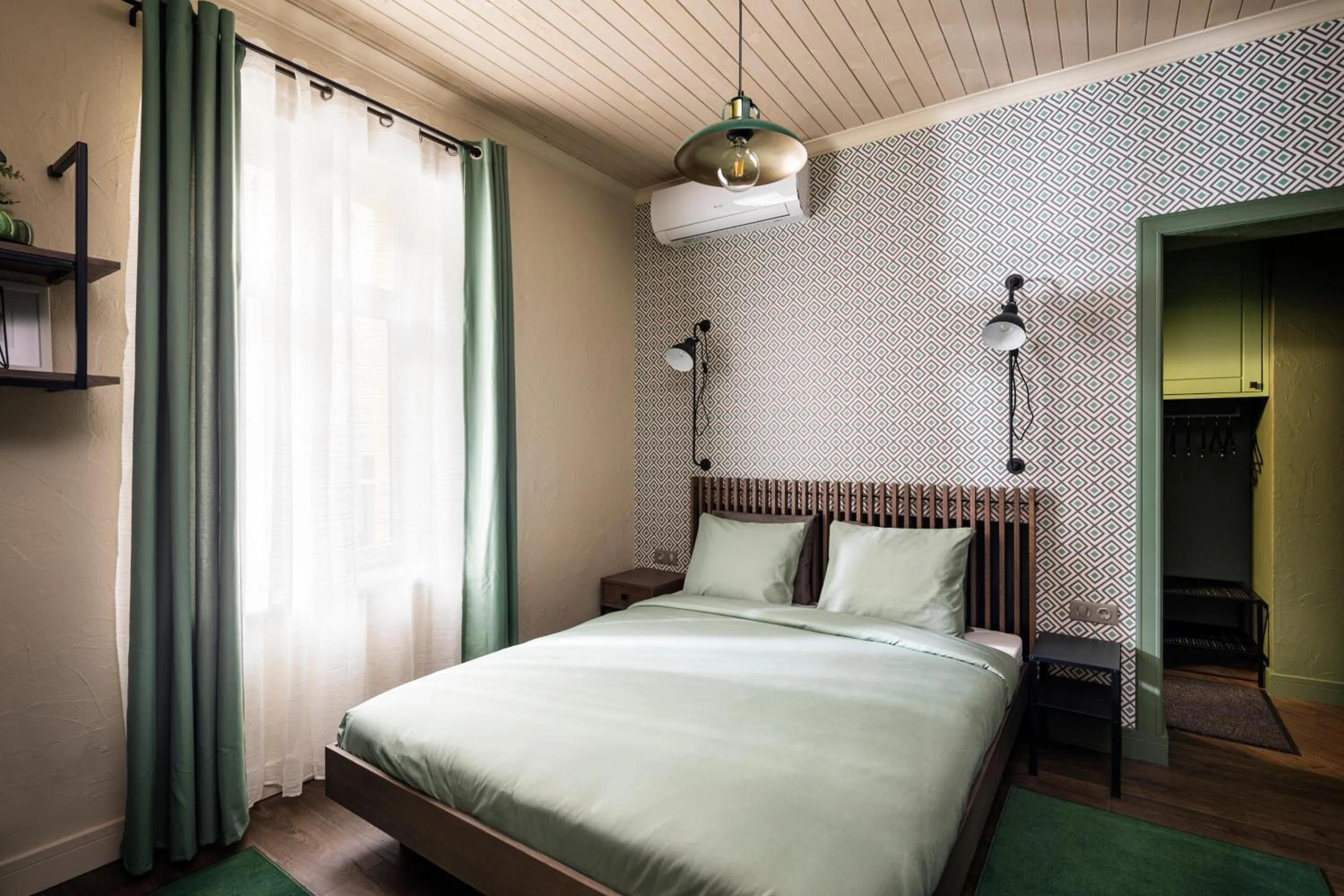 Bed in 5 Vintage Guest House