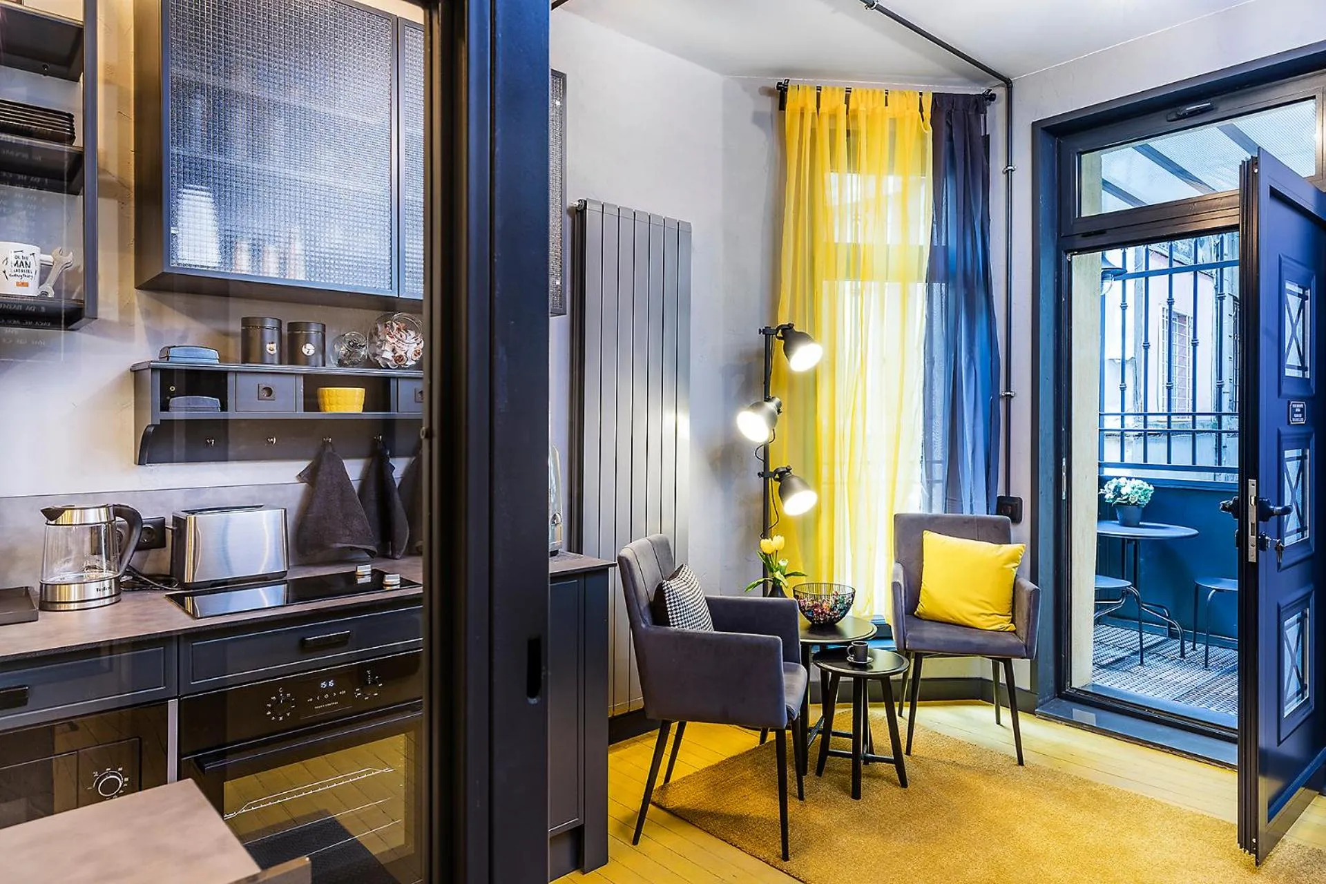 5 Vintage Guest House