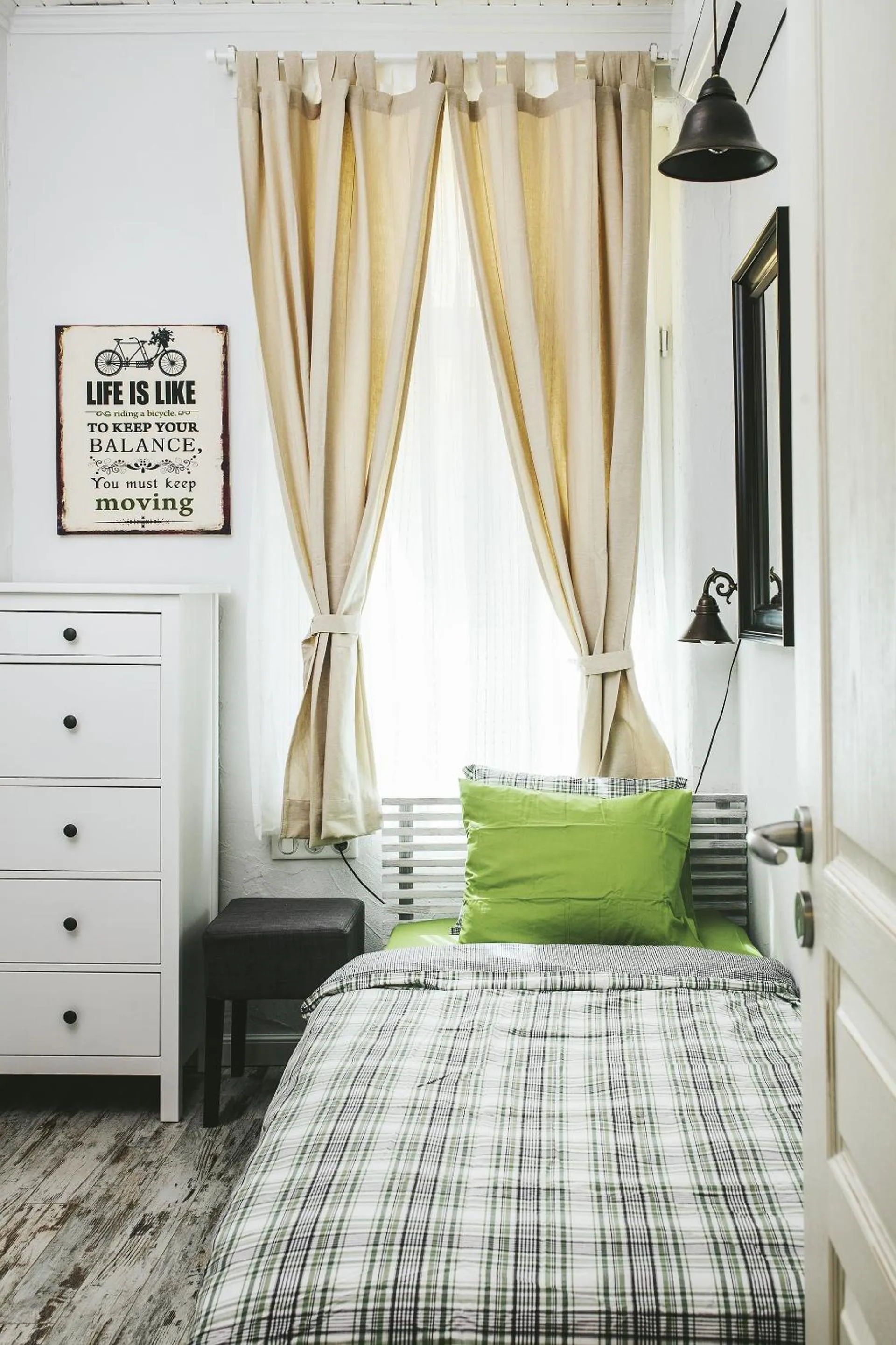 Bedroom, Bed in 5 Vintage Guest House