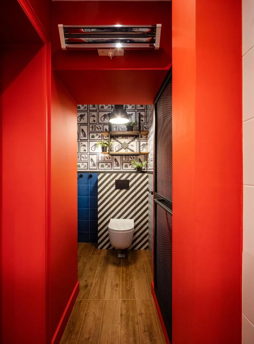 5 Vintage Guest House