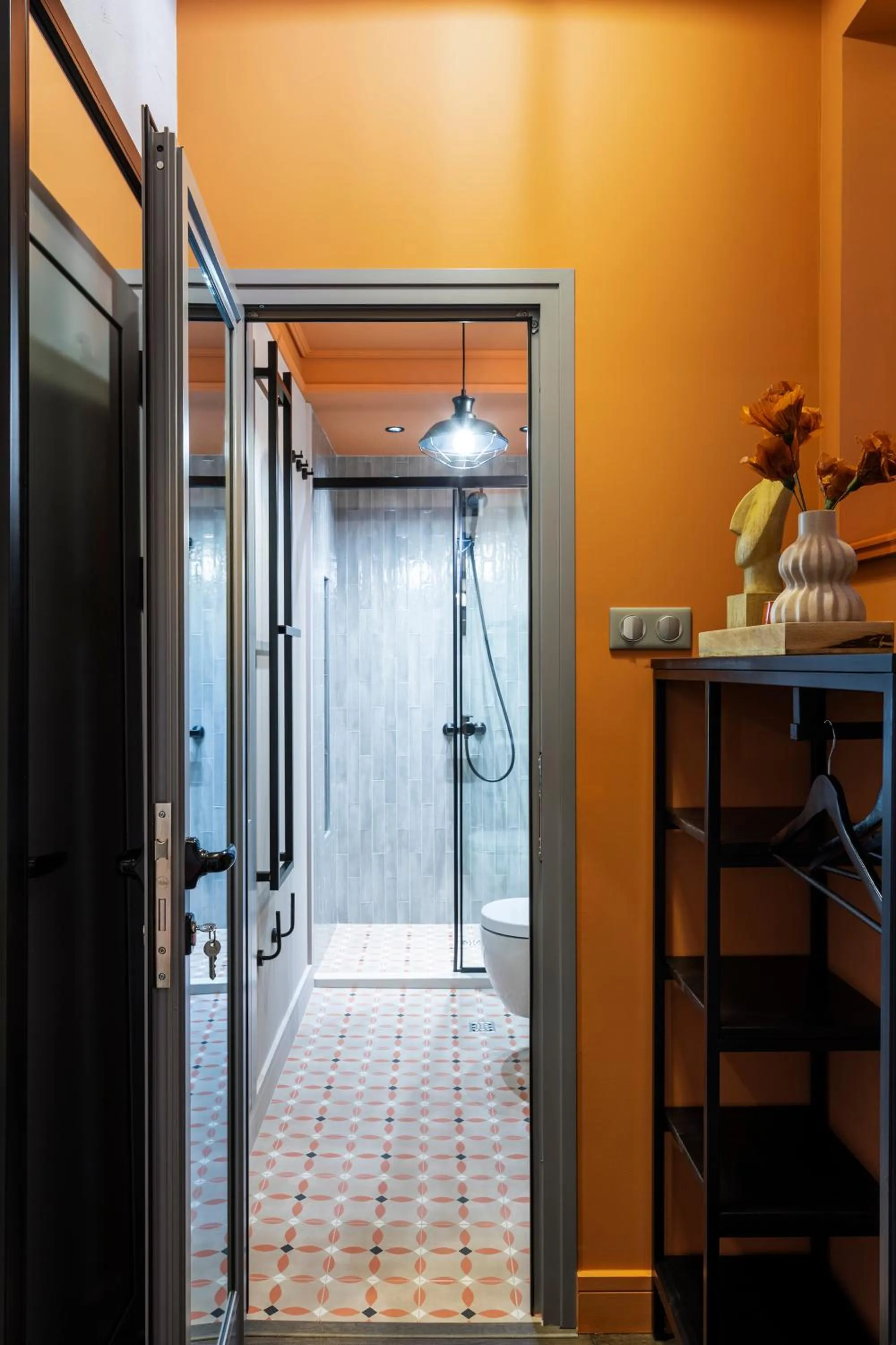 5 Vintage Guest House