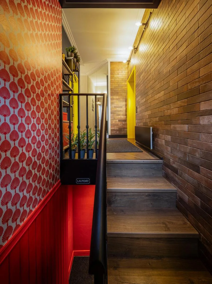 5 Vintage Guest House