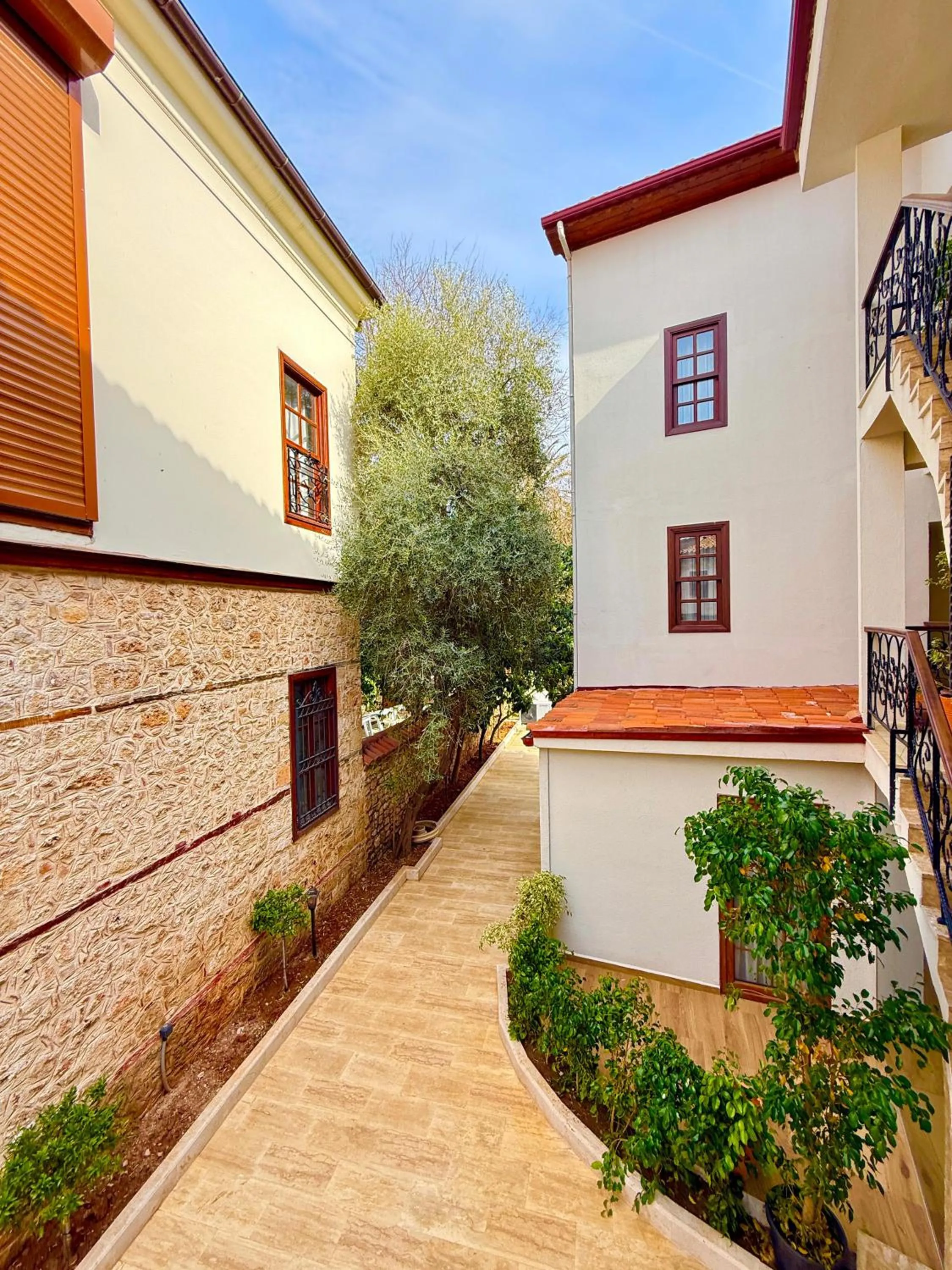 Adria Inn