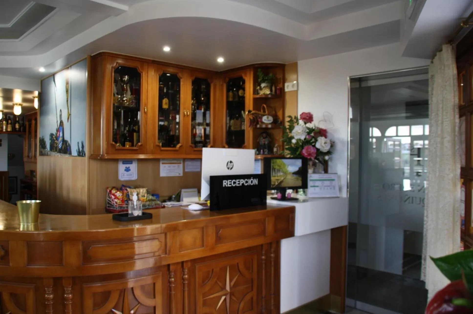 Lobby or reception in Hostal Don Suero de Quiñones