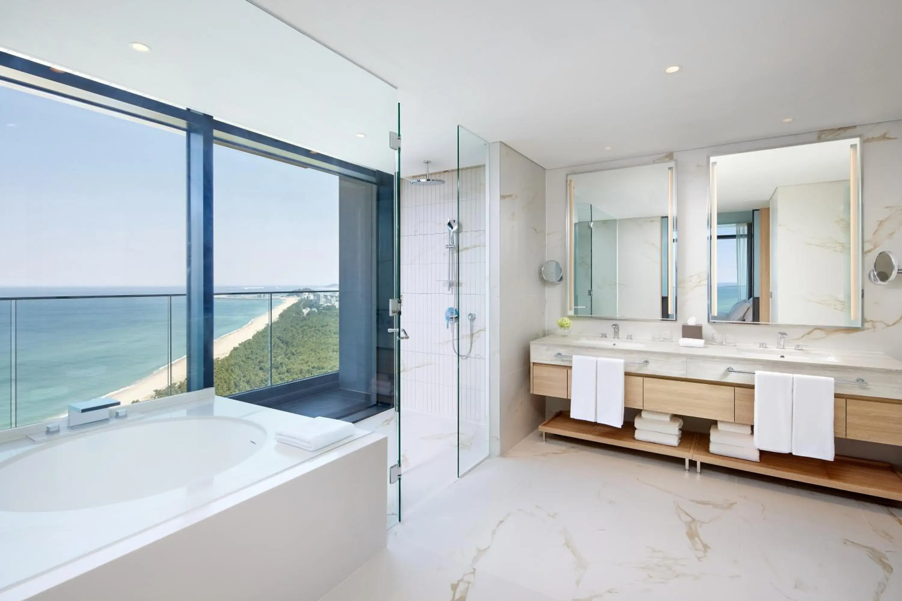 Grand Suite Double Ocean View in Shillamonogram Gangneung Hotel Grand Suite Double Ocean View in Shillamonogram Gangneung Hotel