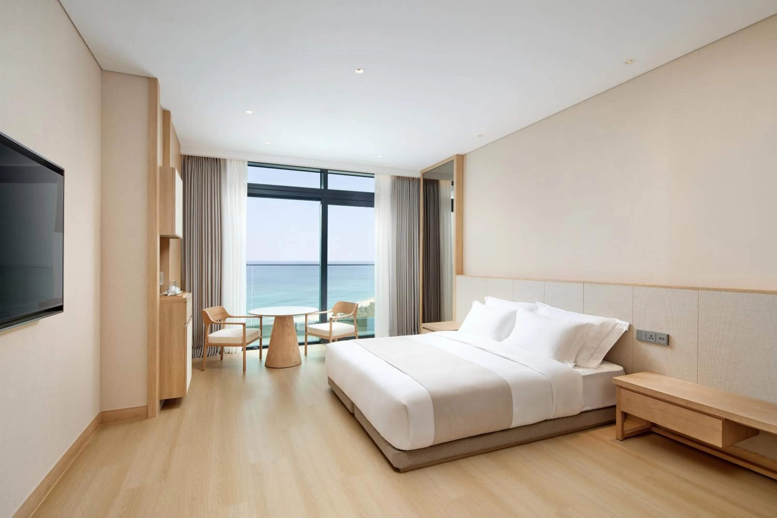 Bed in Shillamonogram Gangneung Hotel