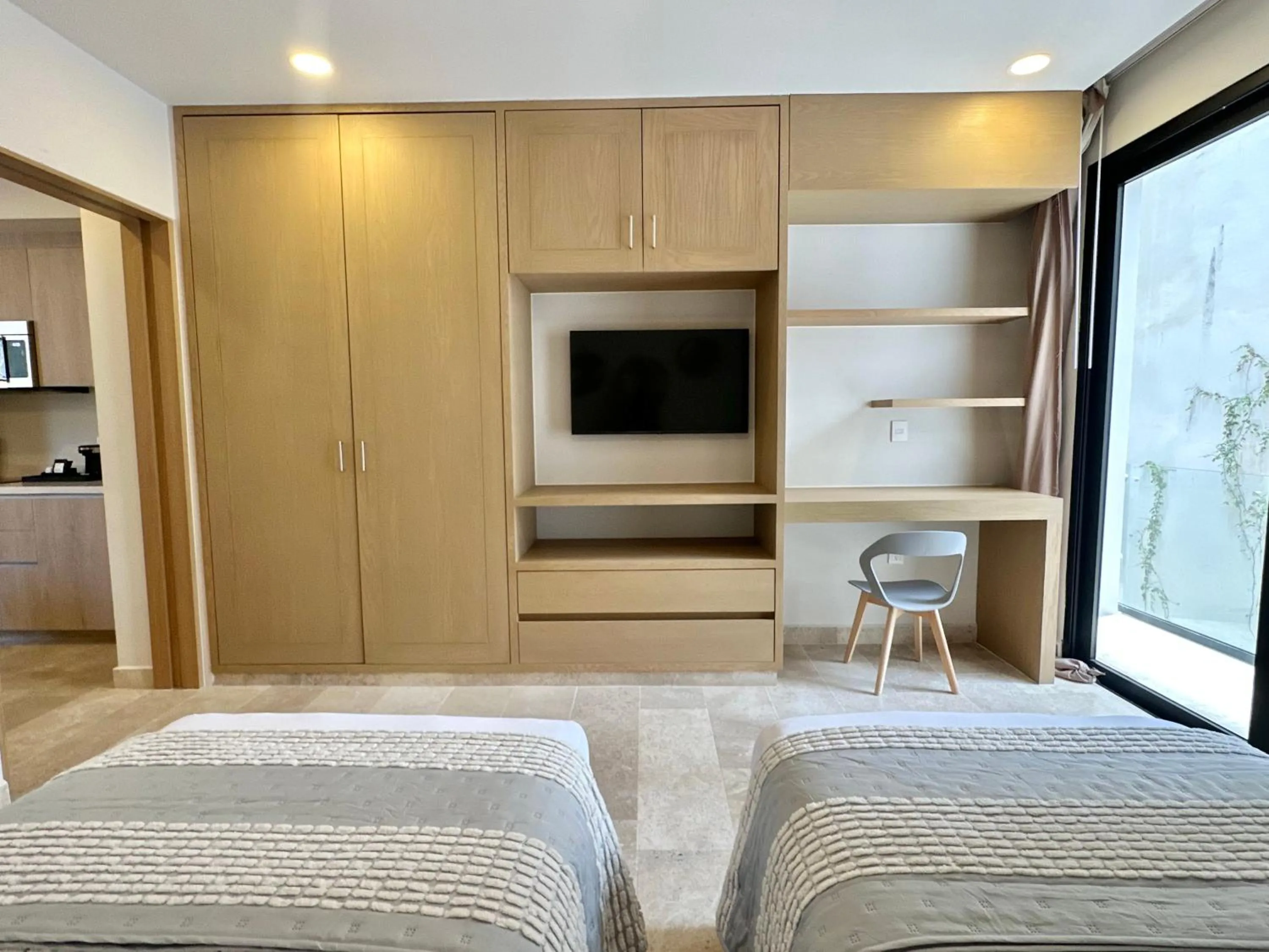 TV and multimedia, Bed in abba Suites Playa del Carmen