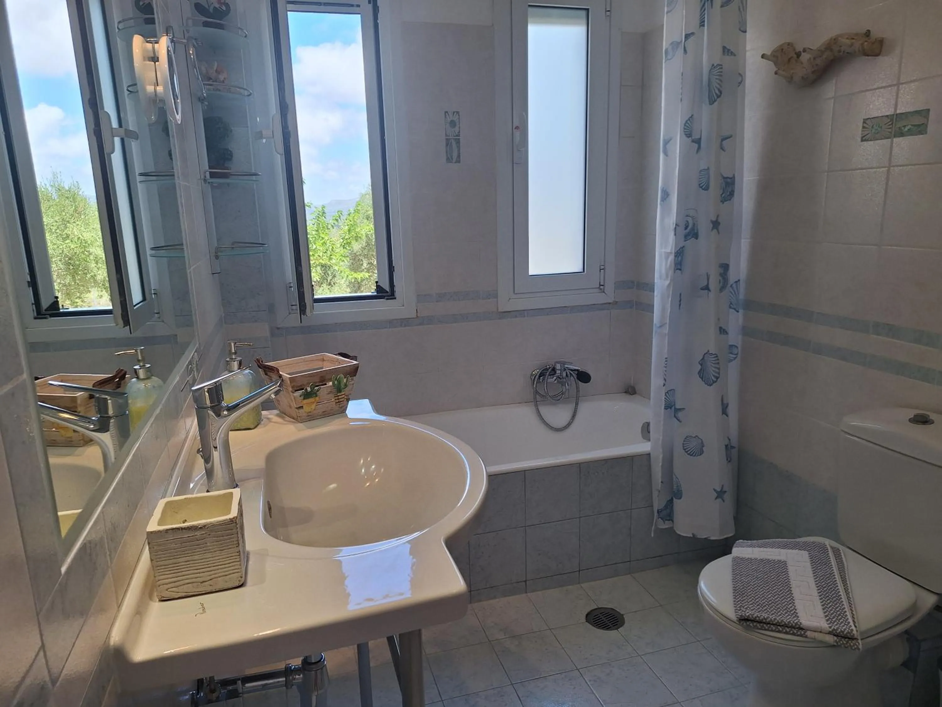 Toilet in Villa Tapia