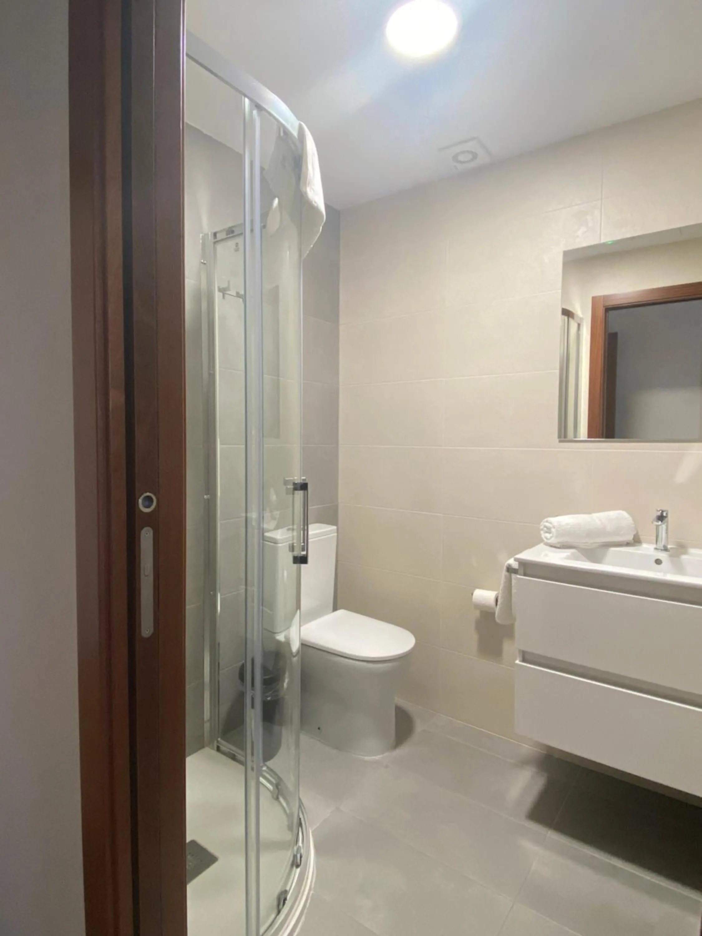 Bathroom in Hotel Restaurante Isape GBC