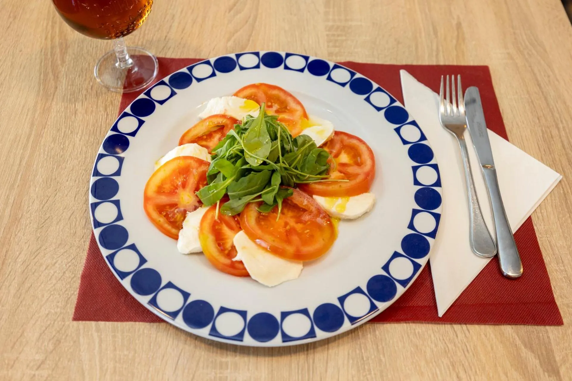 Restaurant/places to eat in Hotel Restaurante Isape GBC