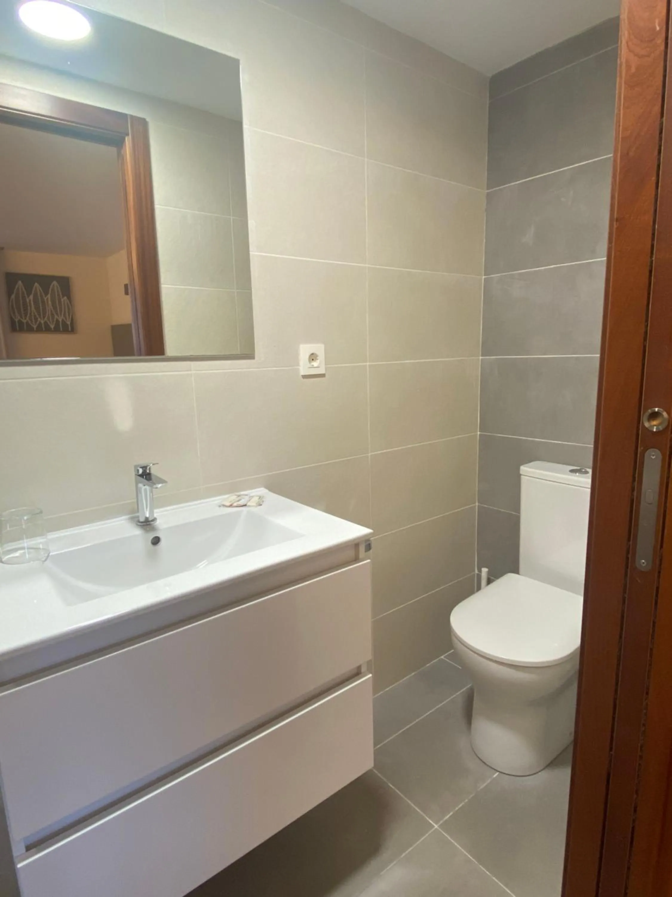 Bathroom in Hotel Restaurante Isape GBC