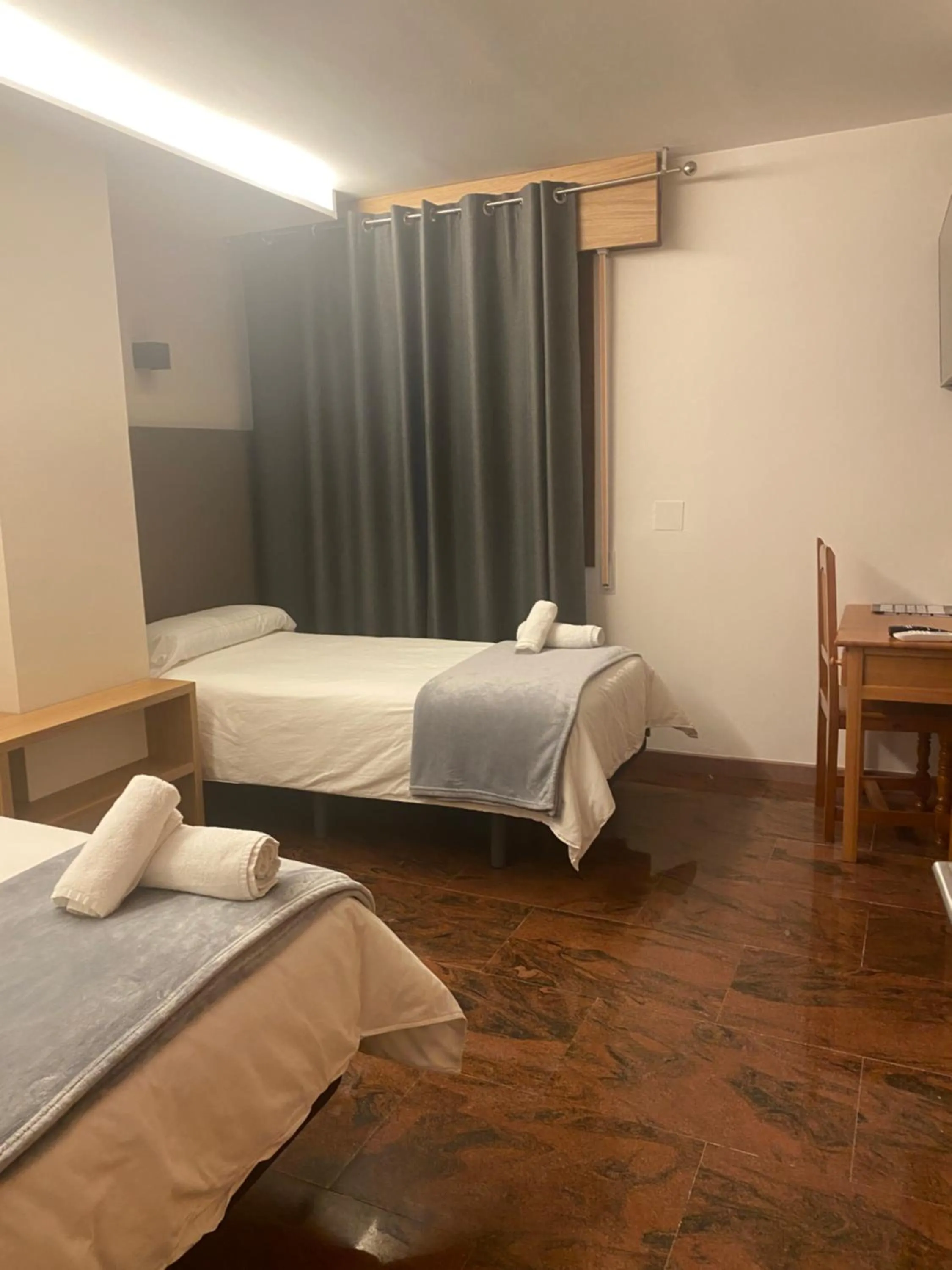 Photo of the whole room, Bed in Hotel Restaurante Isape GBC