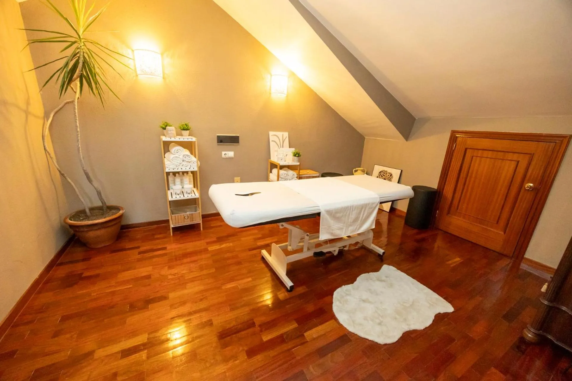 Massage in Hotel Restaurante Isape GBC