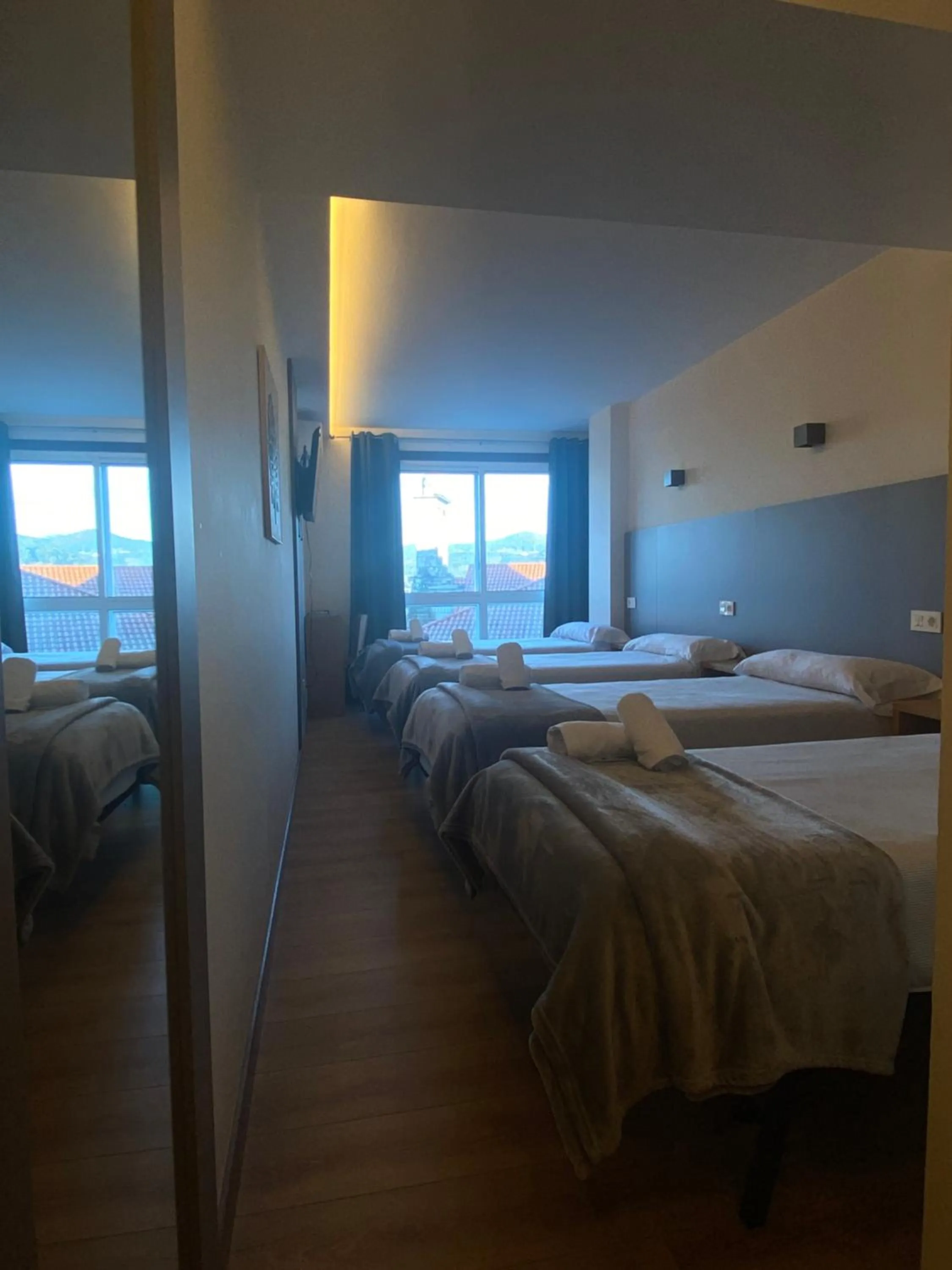 Photo of the whole room, Bed in Hotel Restaurante Isape GBC