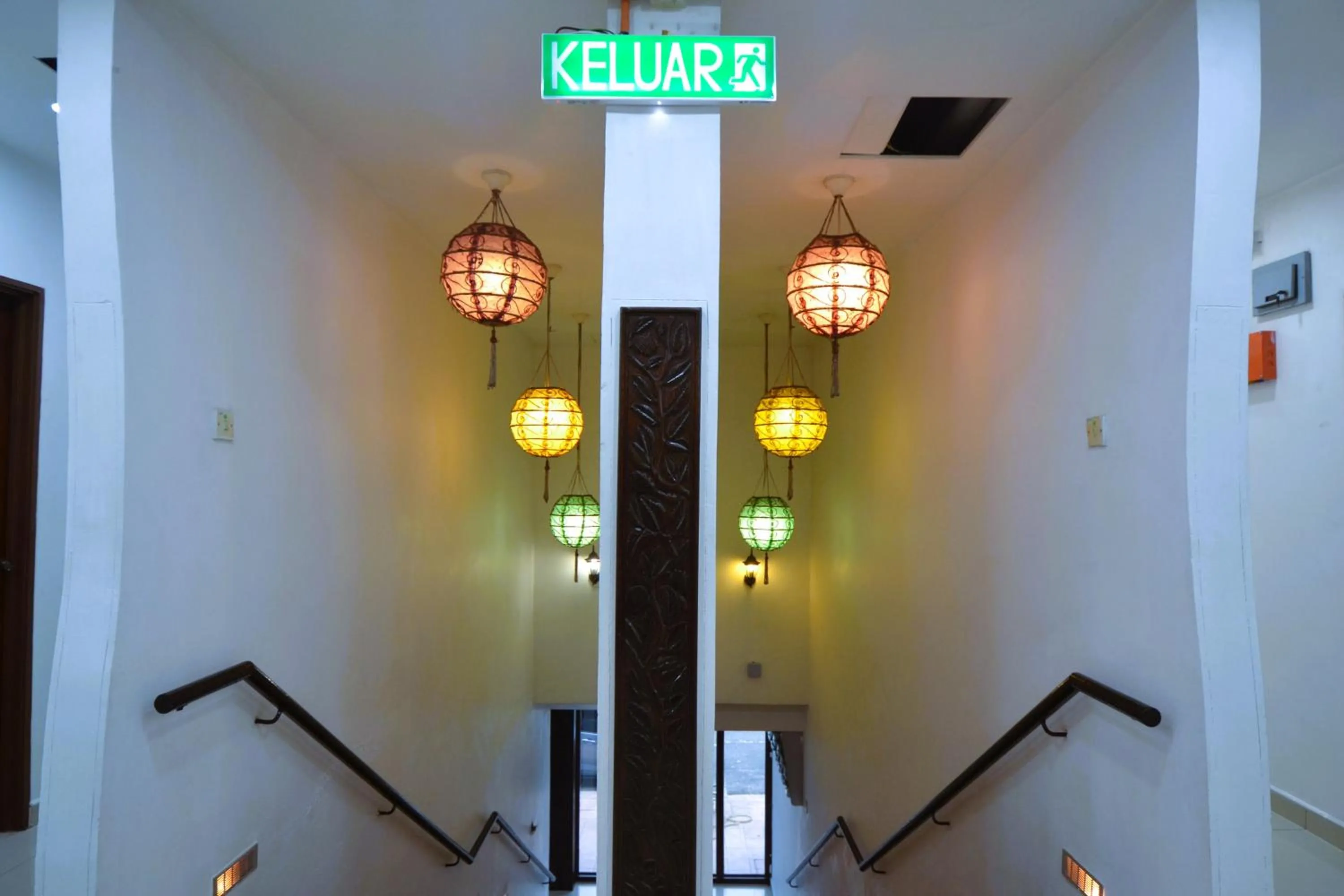 Text overlay in AZYA Hotel