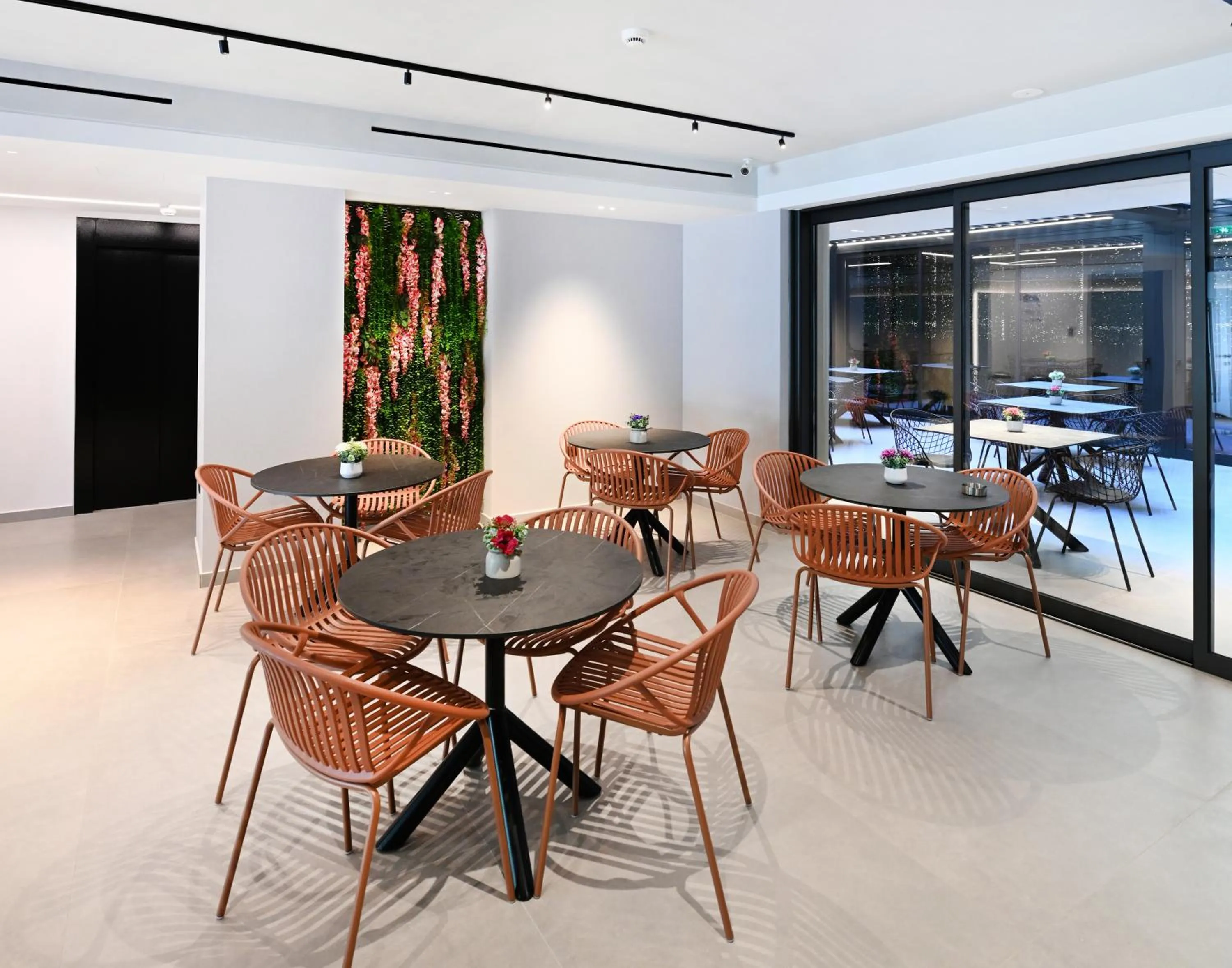 Living room in Icon Central SKG