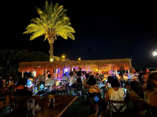 Palm Beach Hotel