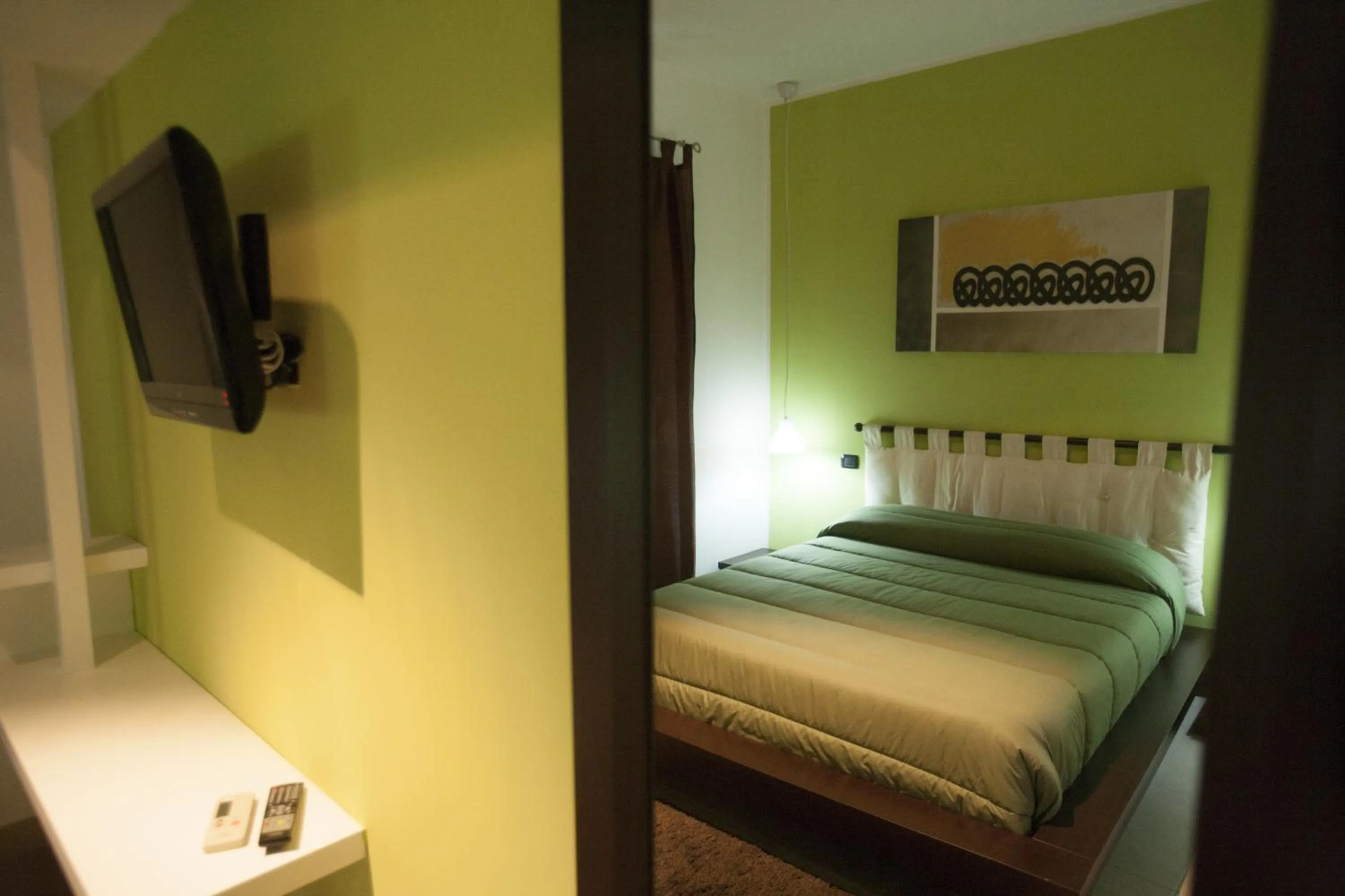 View (from property/room), Bed in Imperial