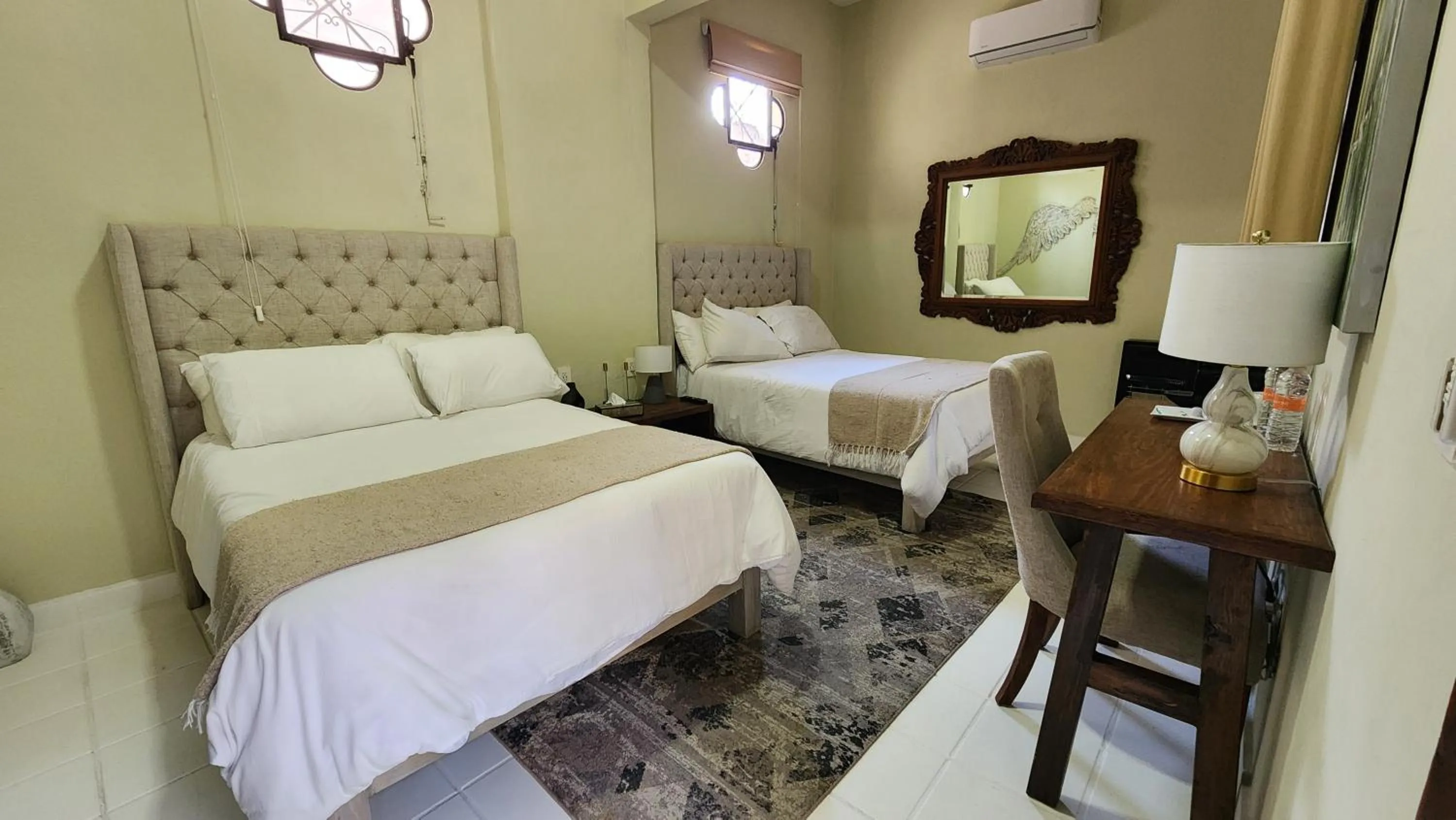 Bedroom, Bed in Mansion San Miguel